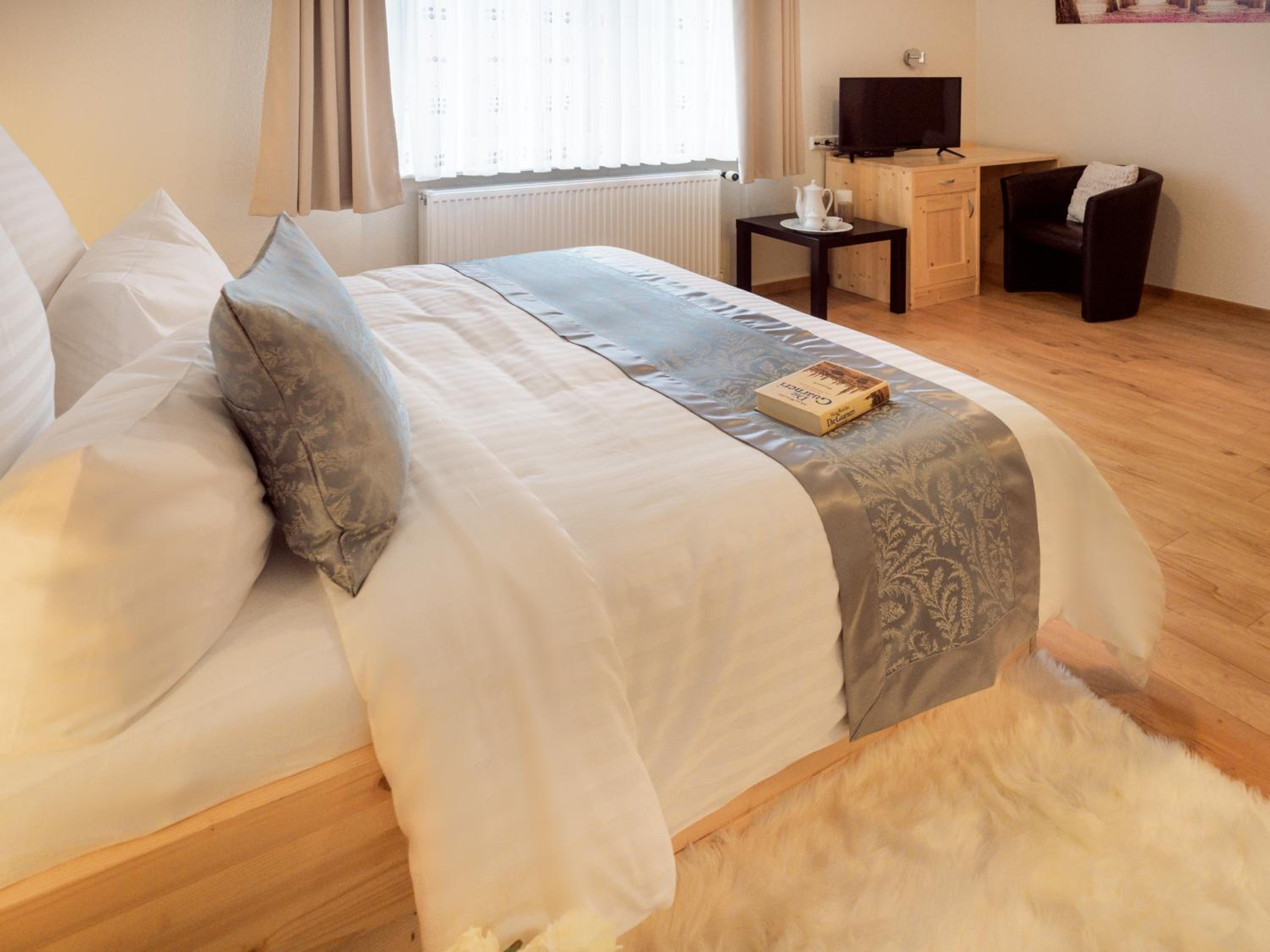 Double Room - Photo 3