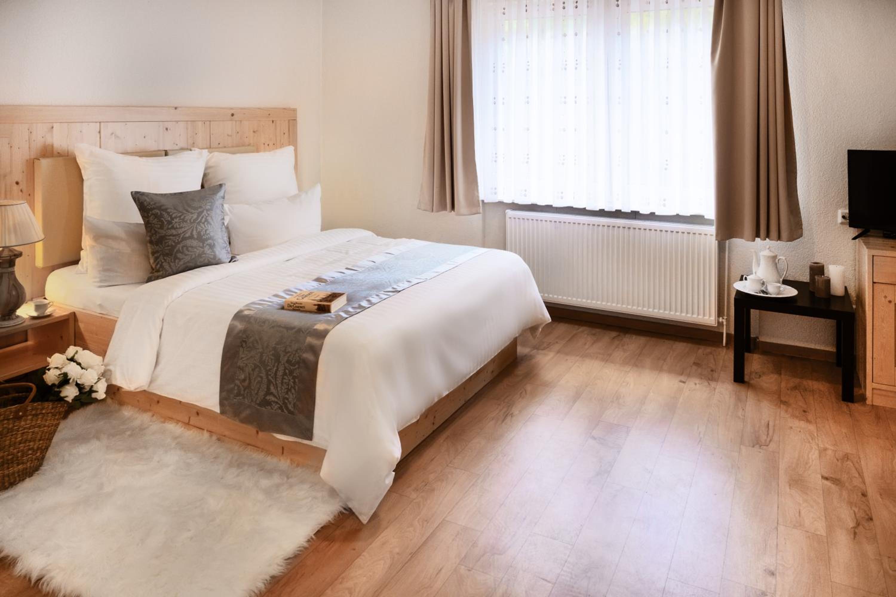 Double Room - Photo 4