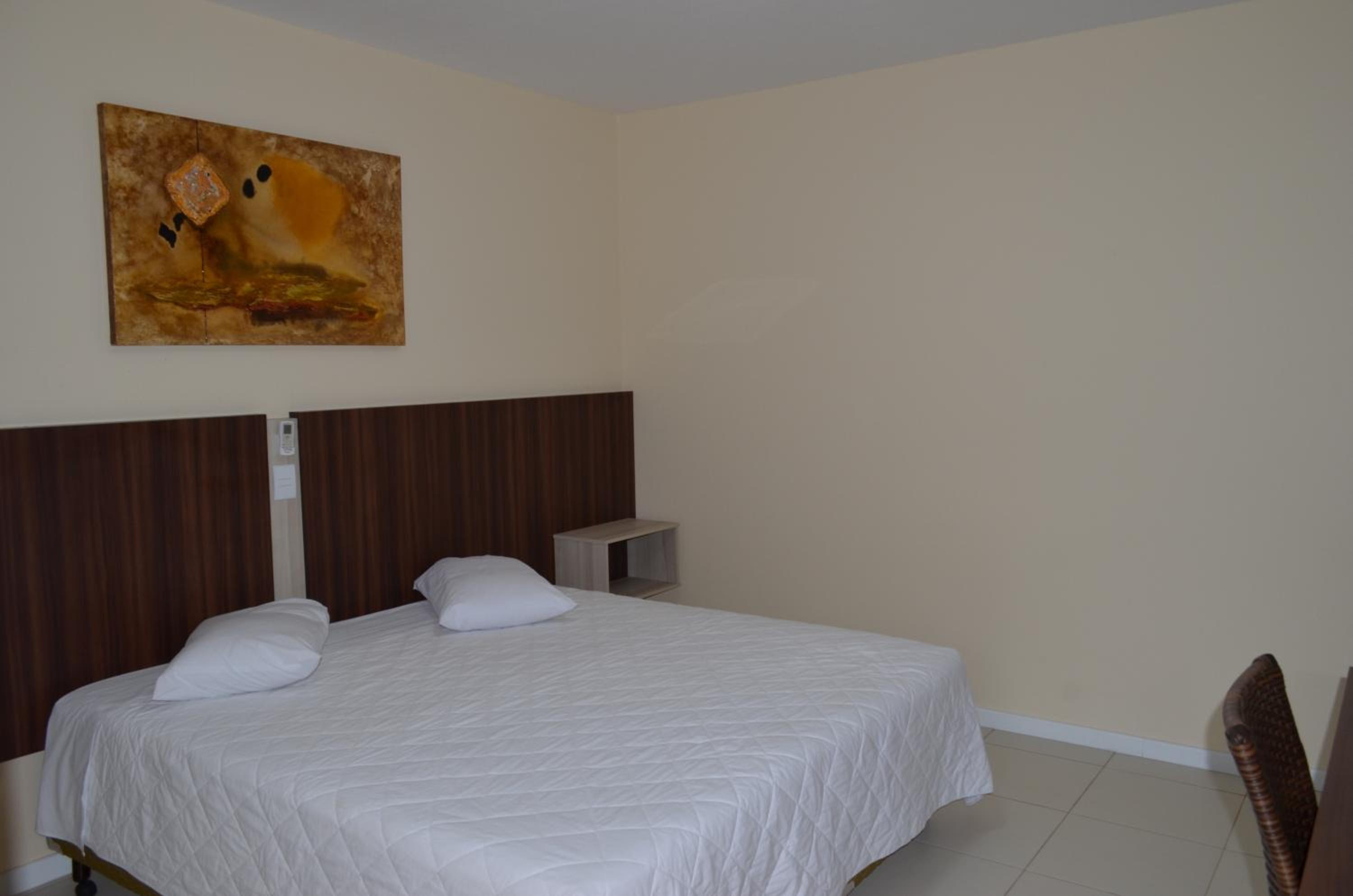 Double or Twin Room photo 2