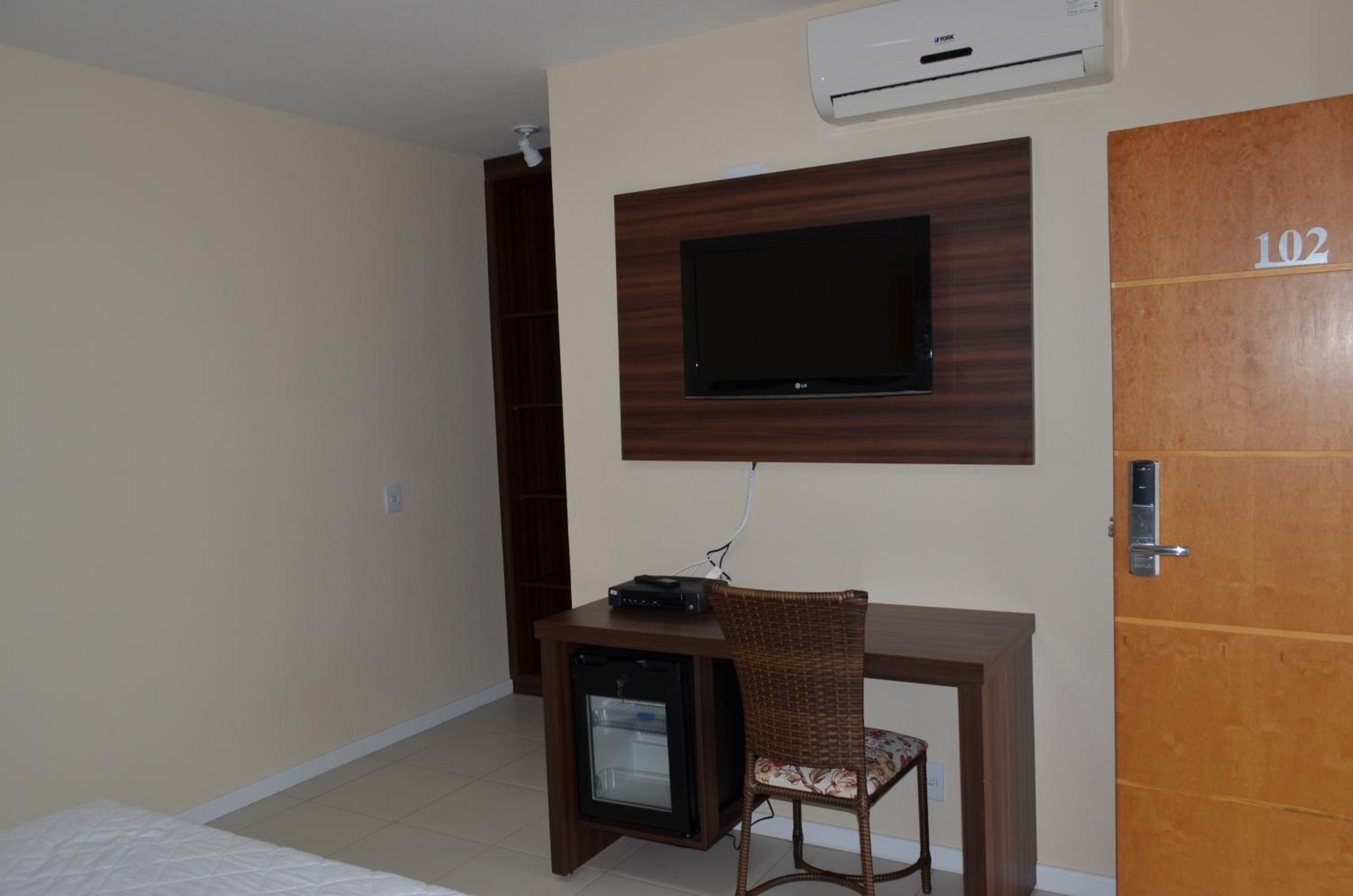 Double or Twin Room photo 3