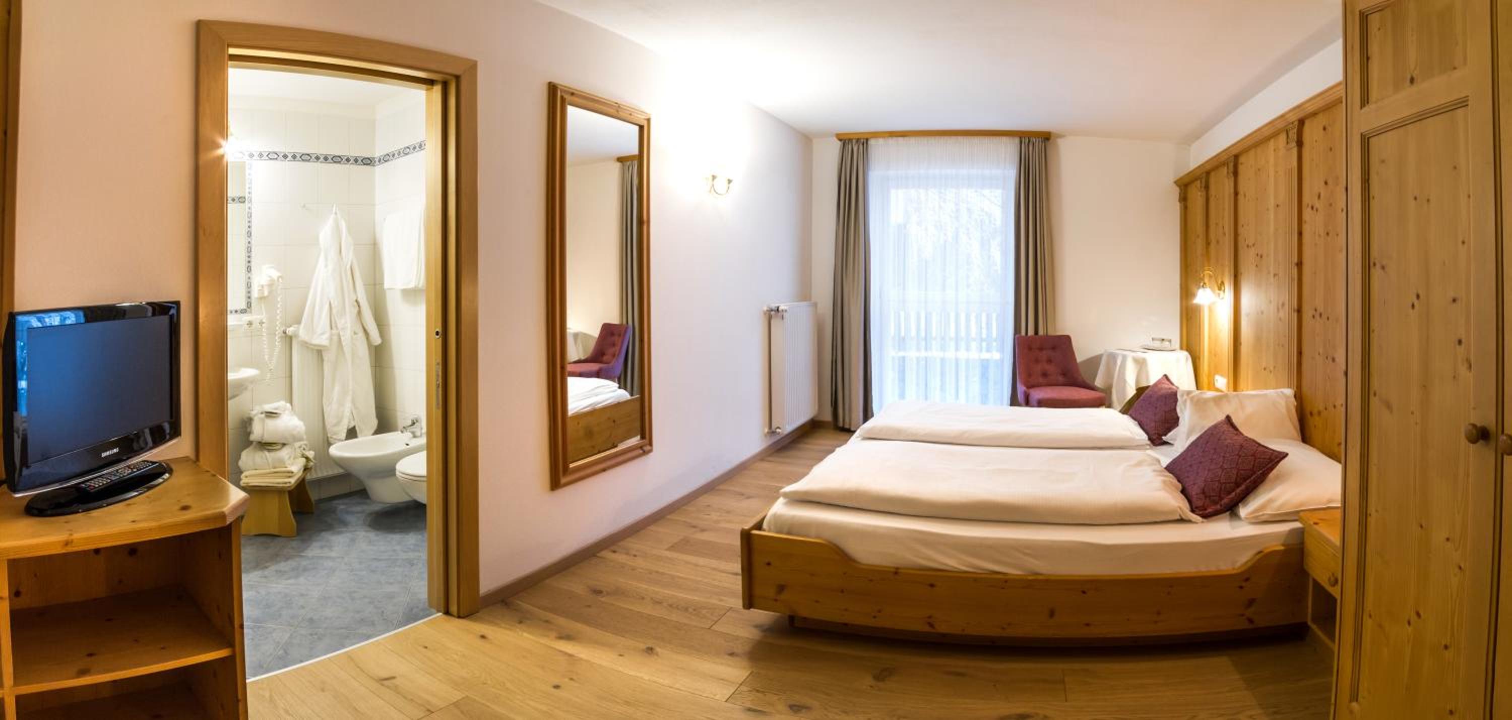 Double Room - Photo 1