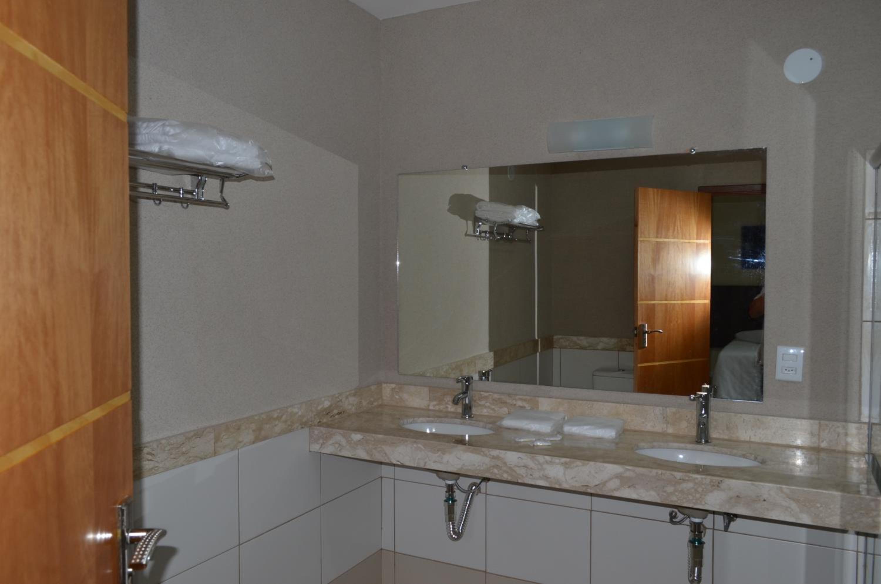 Superior Double Room with Hot Tub photo 3