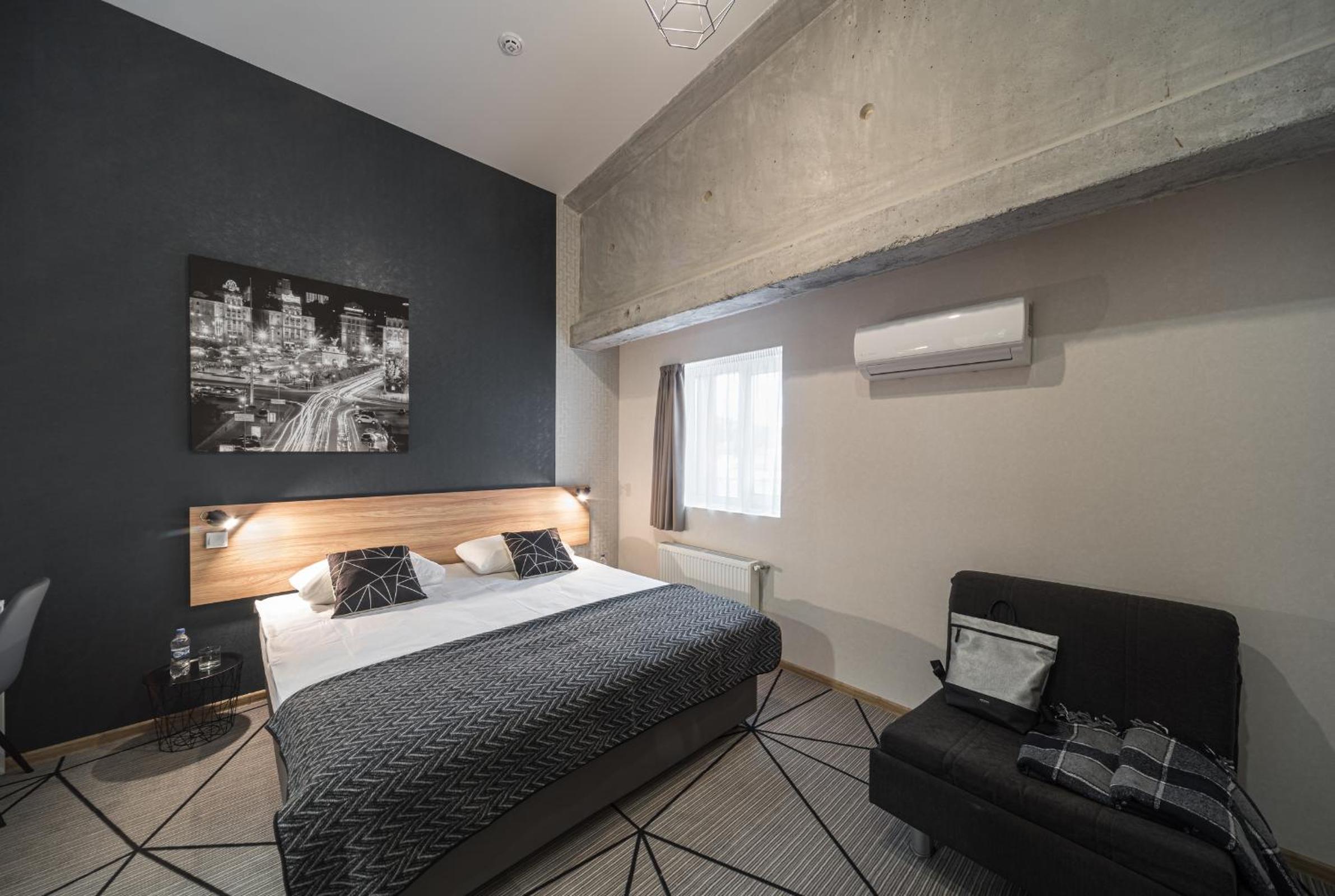 Deluxe Double Room with Extra Bed