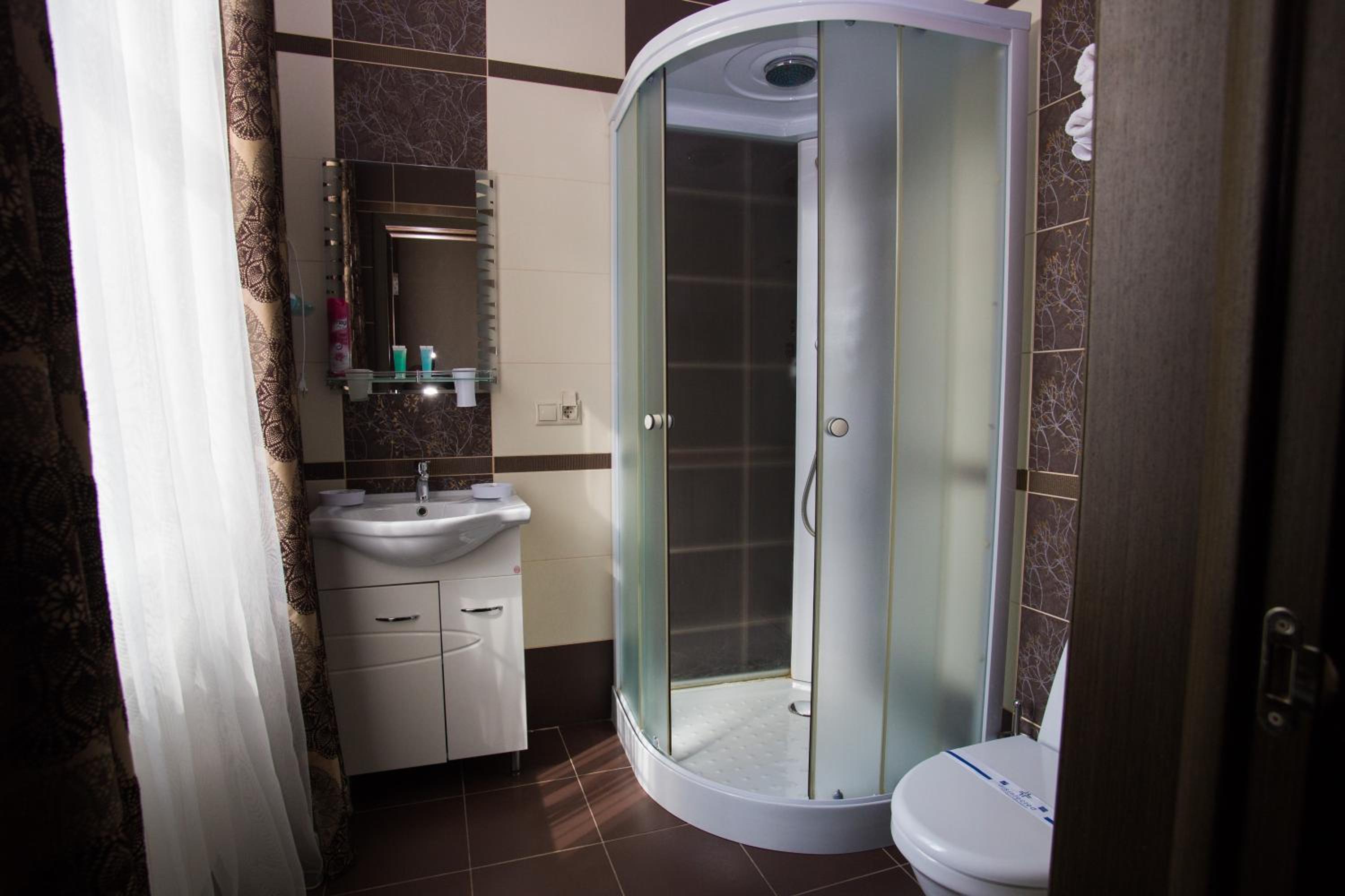 Budget Double Room photo 2