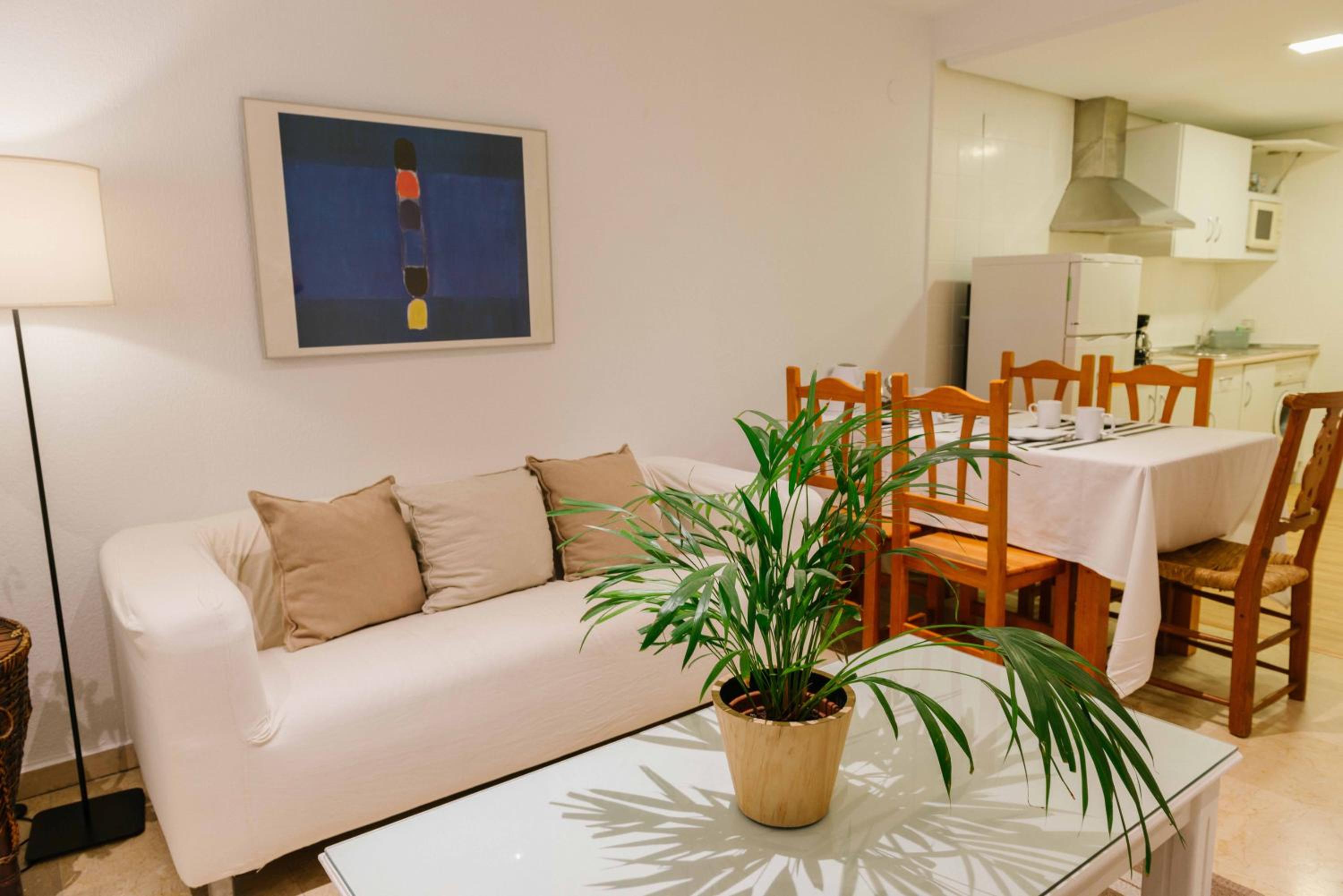 Two-Bedroom Apartment - Photo 14