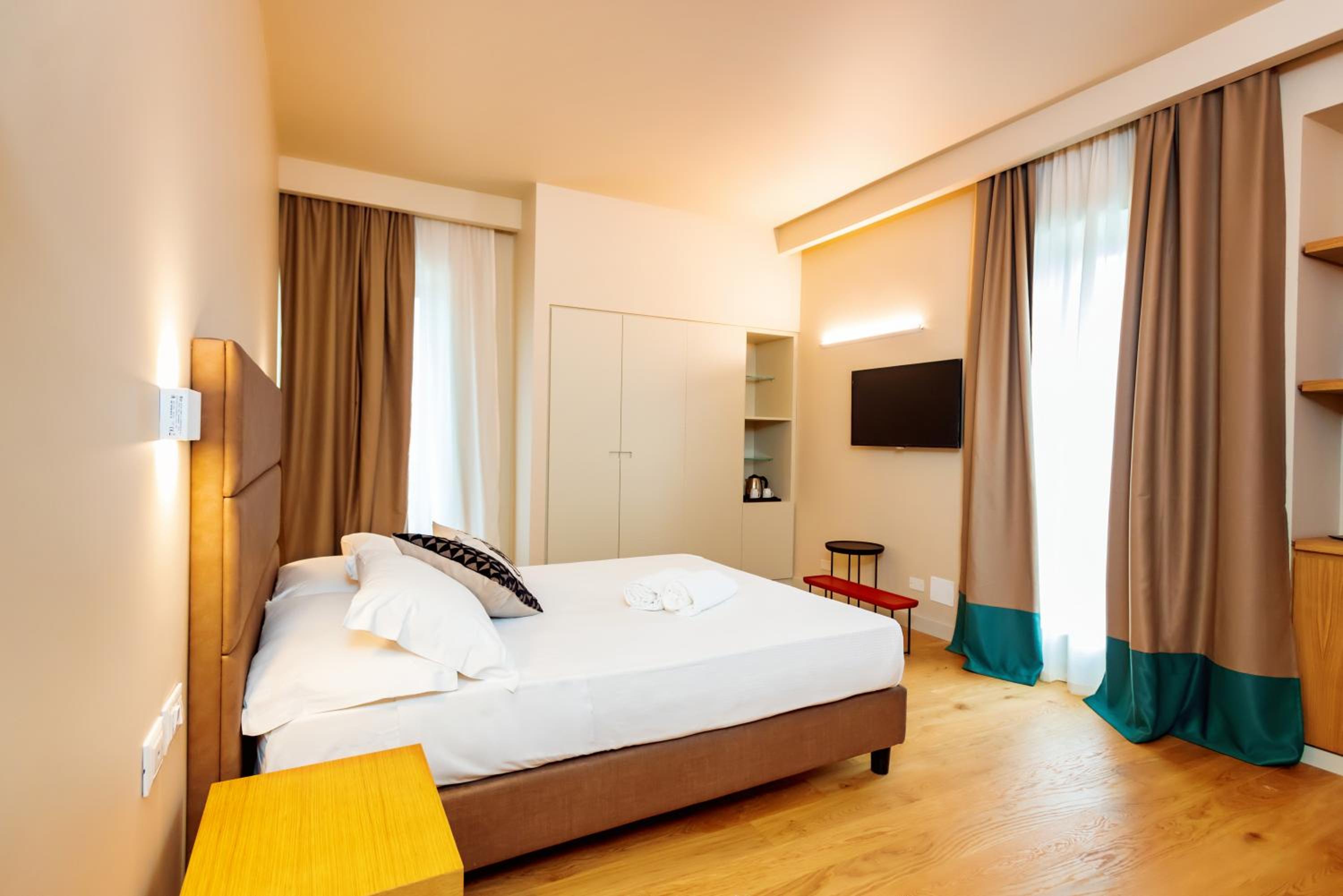 Superior Double Room - Photo 8