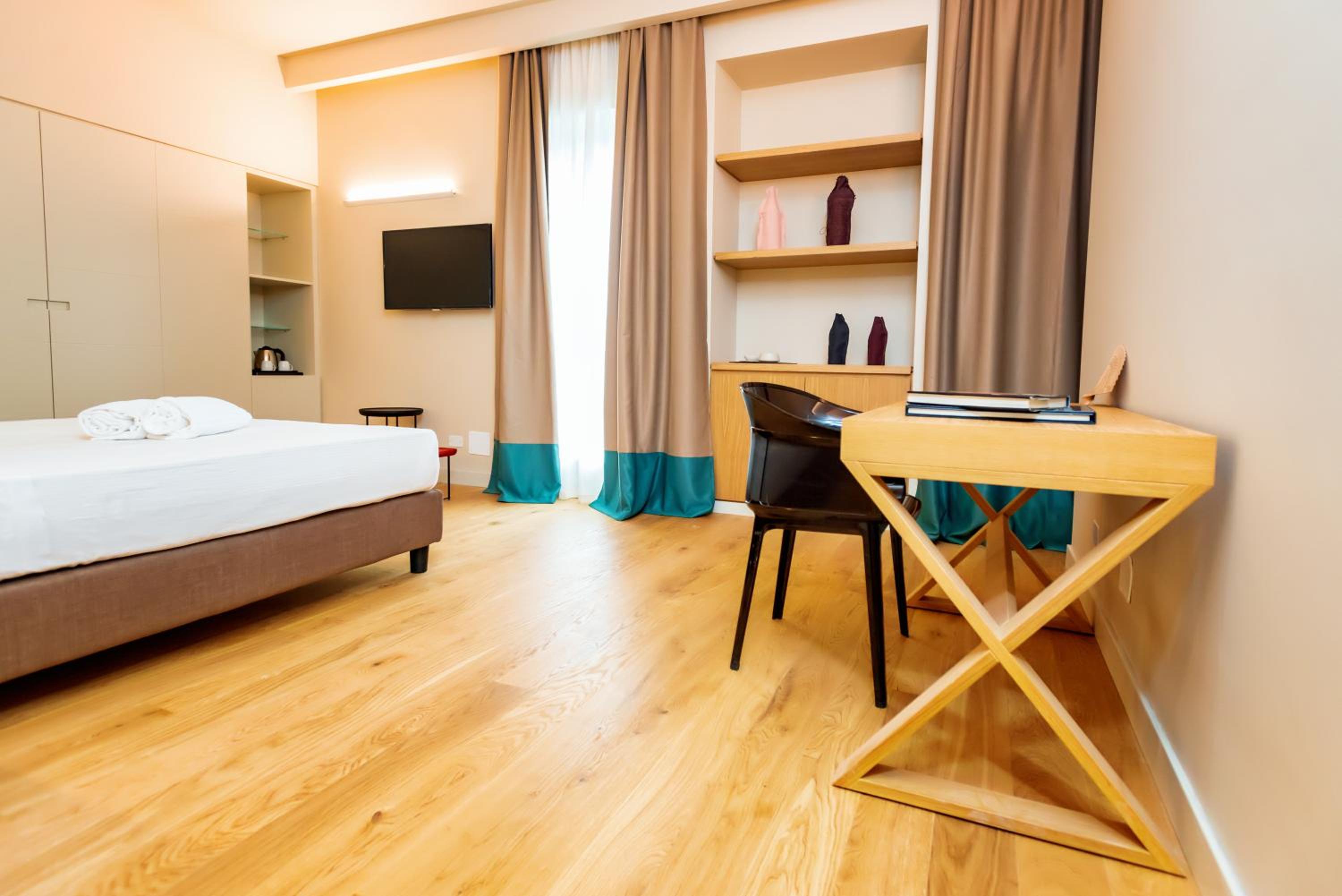 Superior Double Room - Photo 9