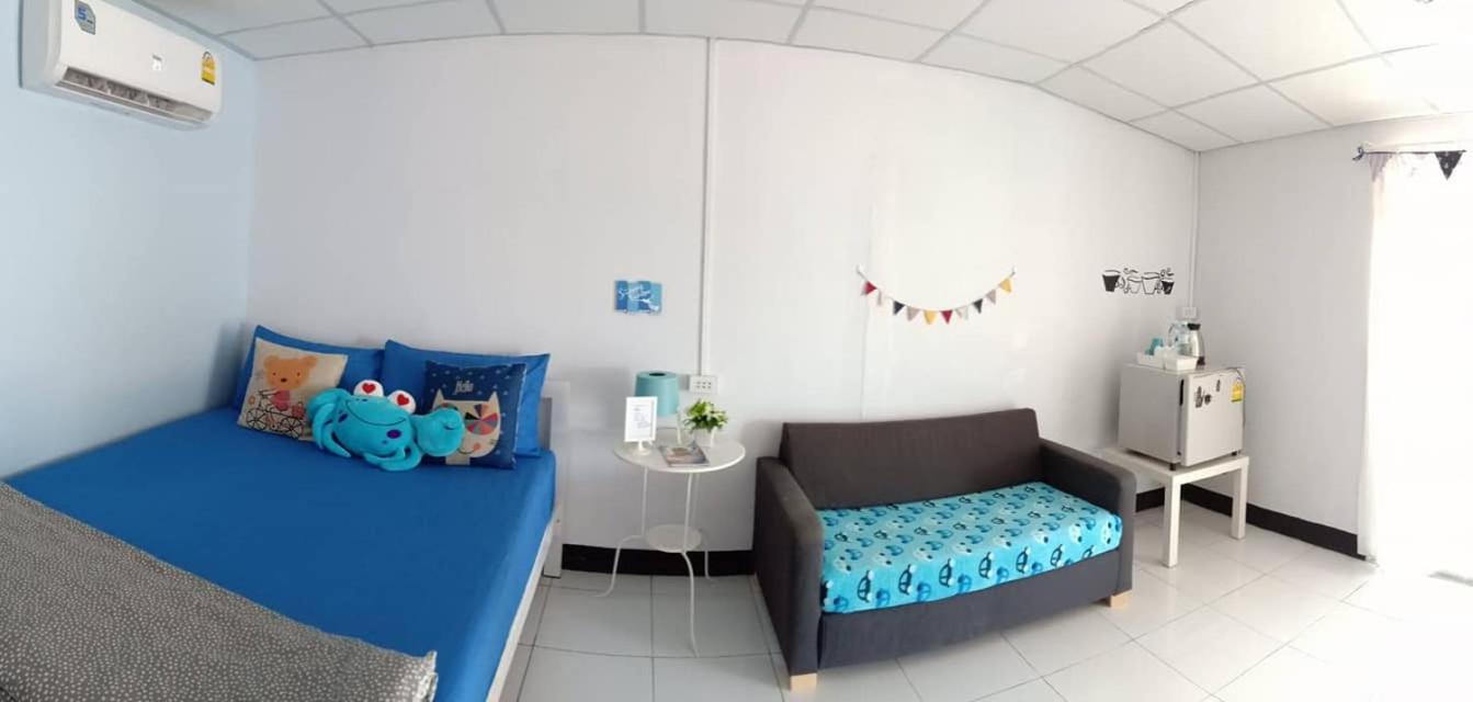 One-Bedroom House photo 2