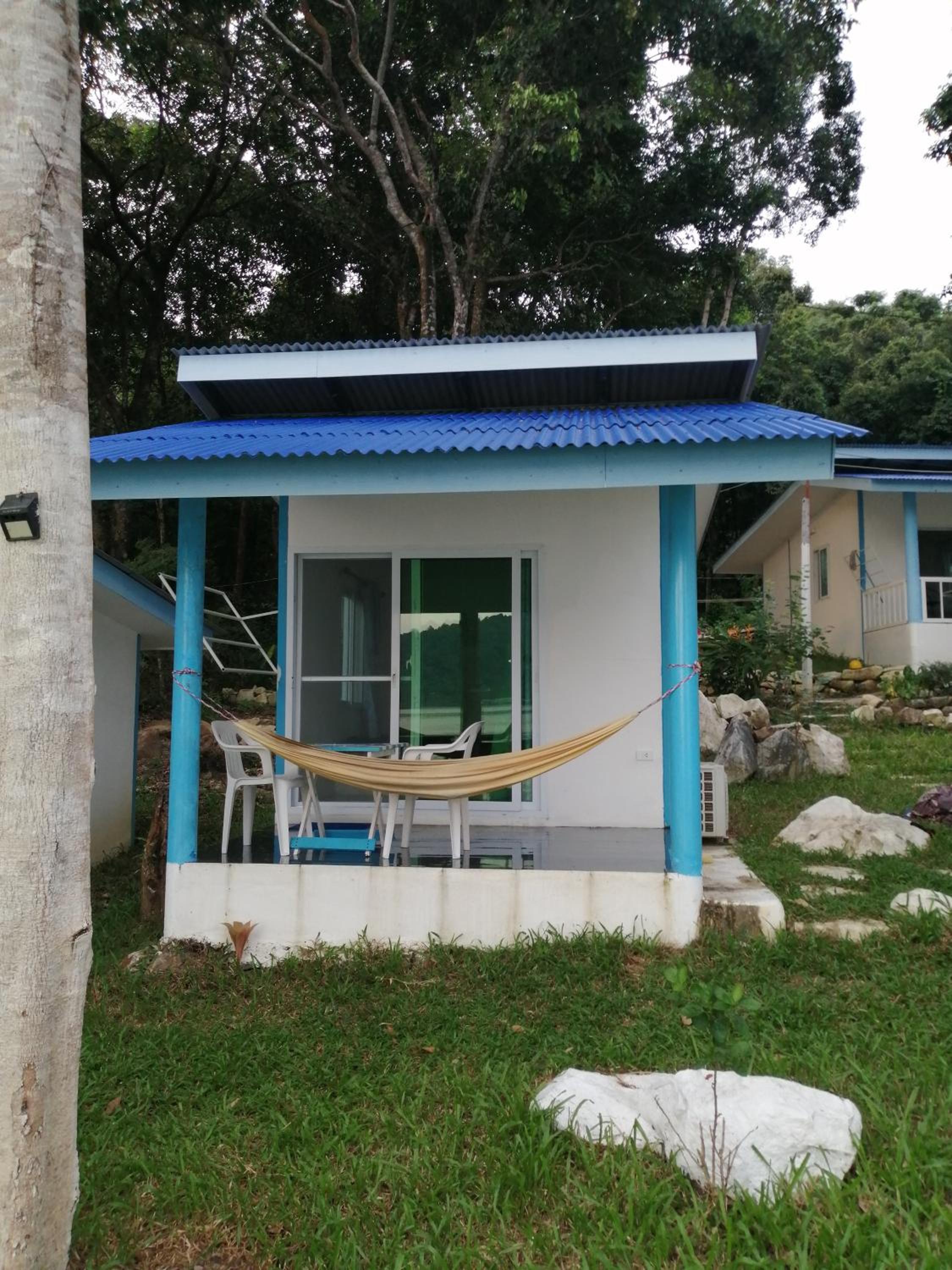 Room with Sea View - Photo 11