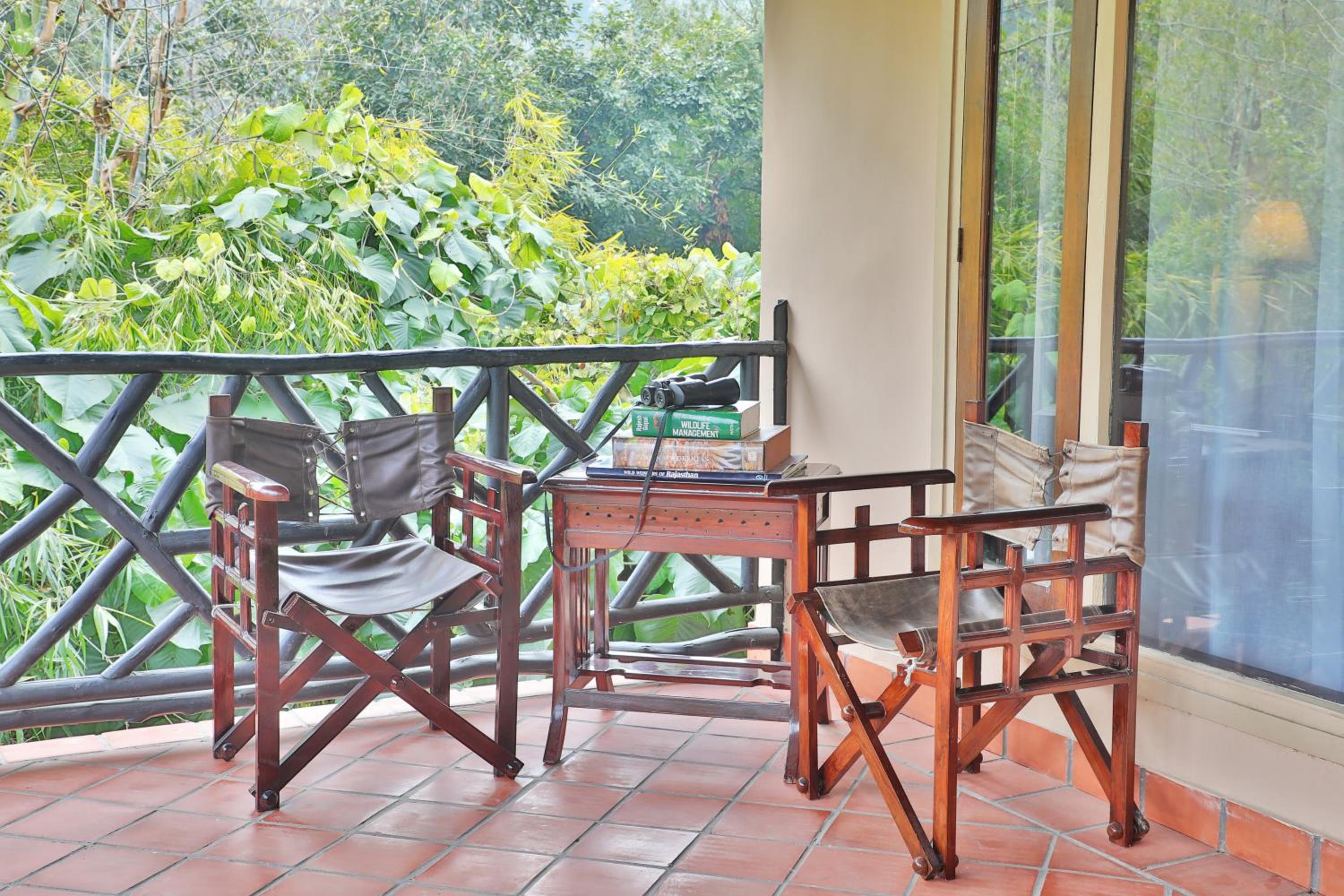 Jungle Lodge - Photo 3