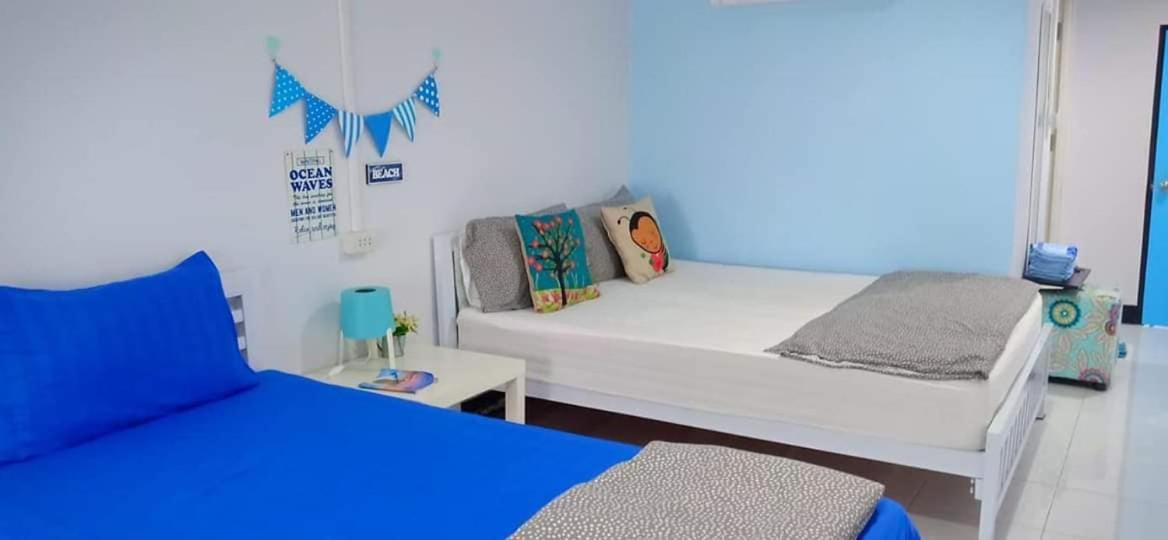One-Bedroom House photo 2