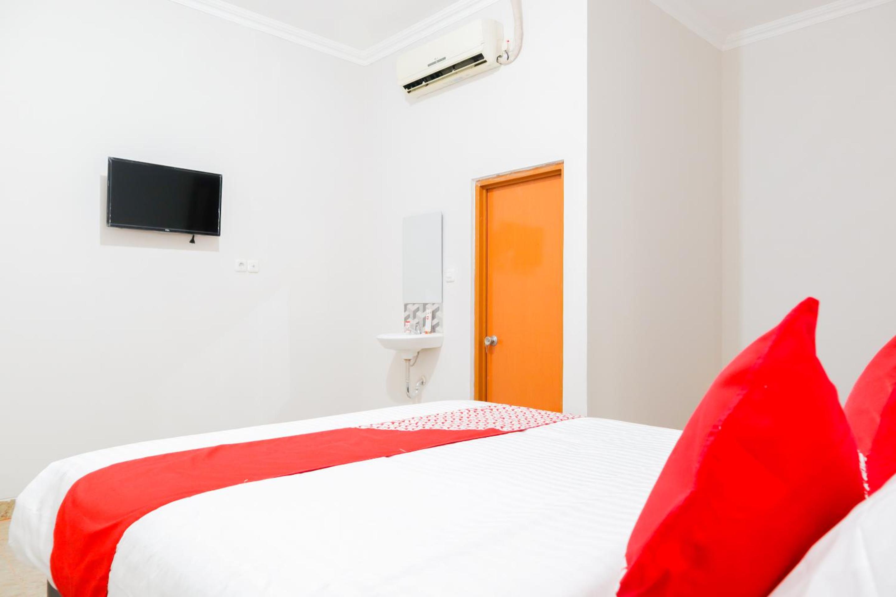 Deluxe Double Room - Photo 5