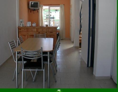 One-Bedroom Apartment (4 Adults) photo 3
