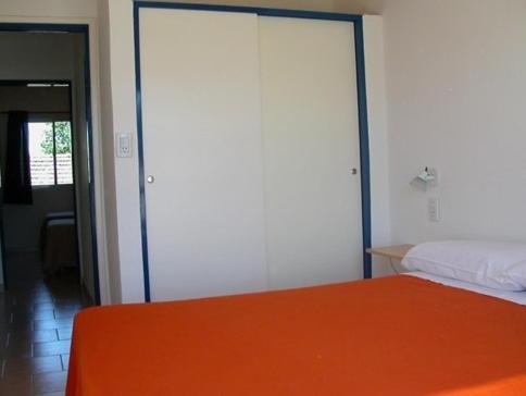 One-Bedroom Apartment (4 Adults) photo 1