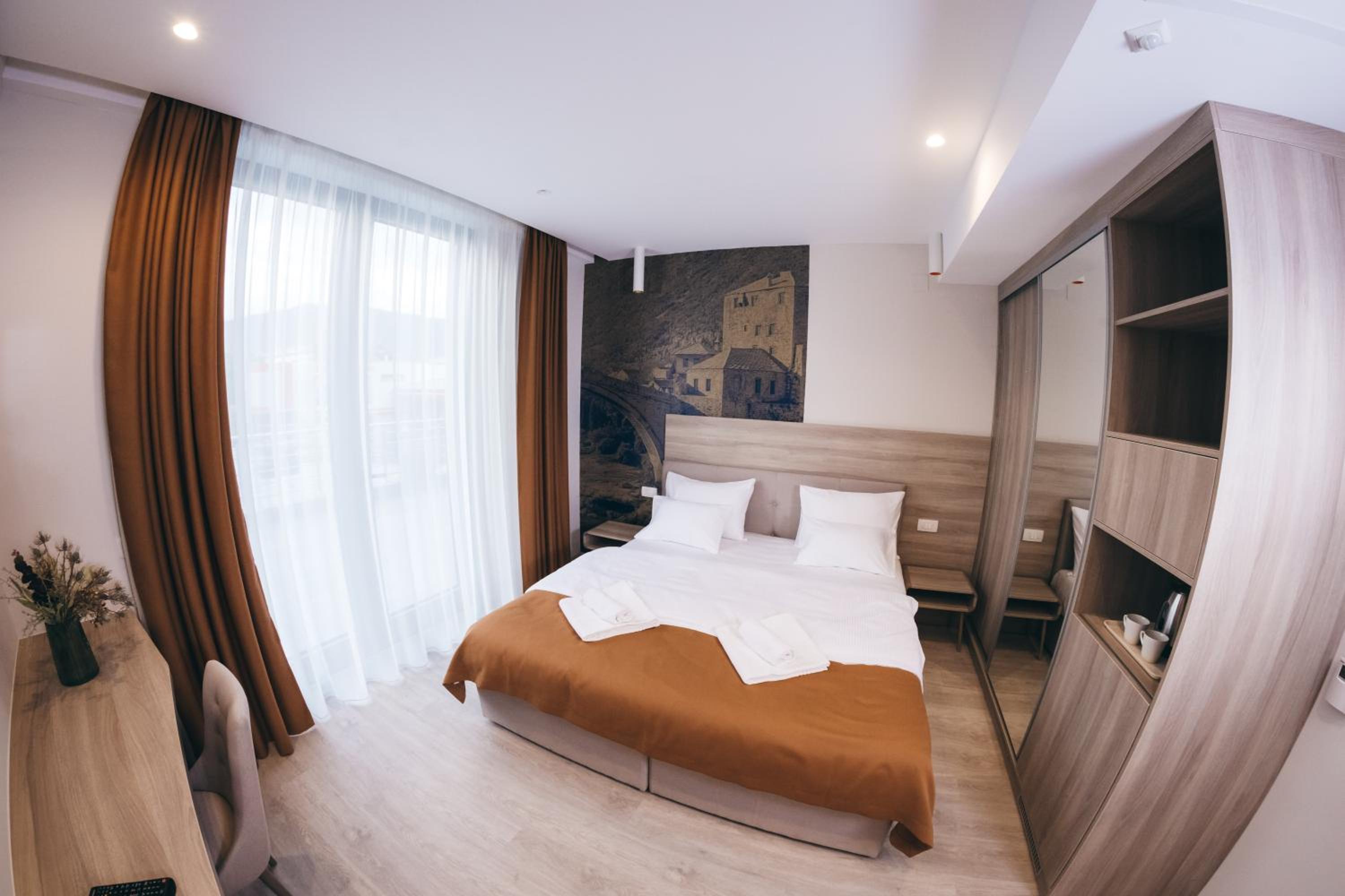Standard Double Room - Photo 1