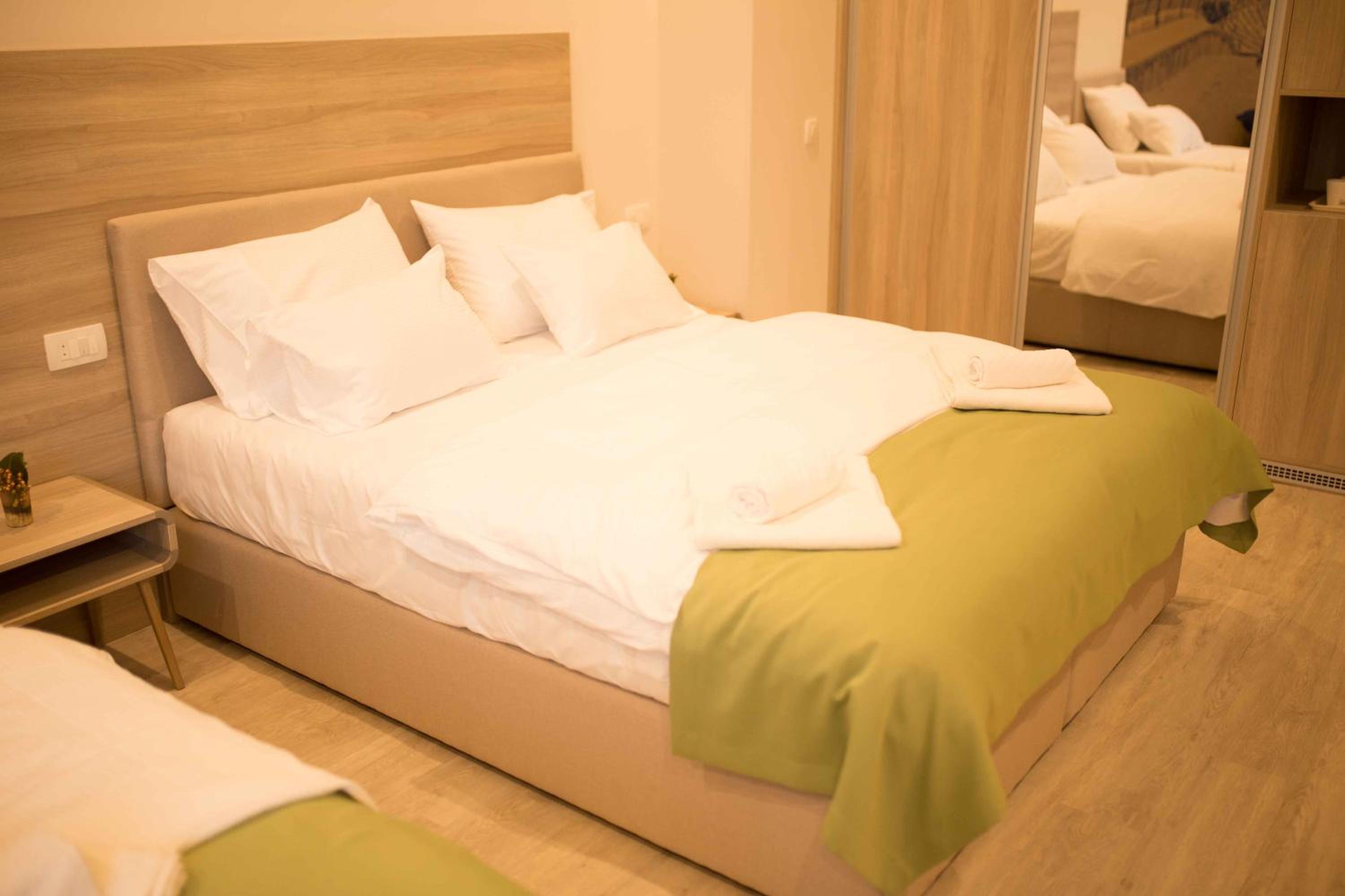 Luxury Triple Room photo 3