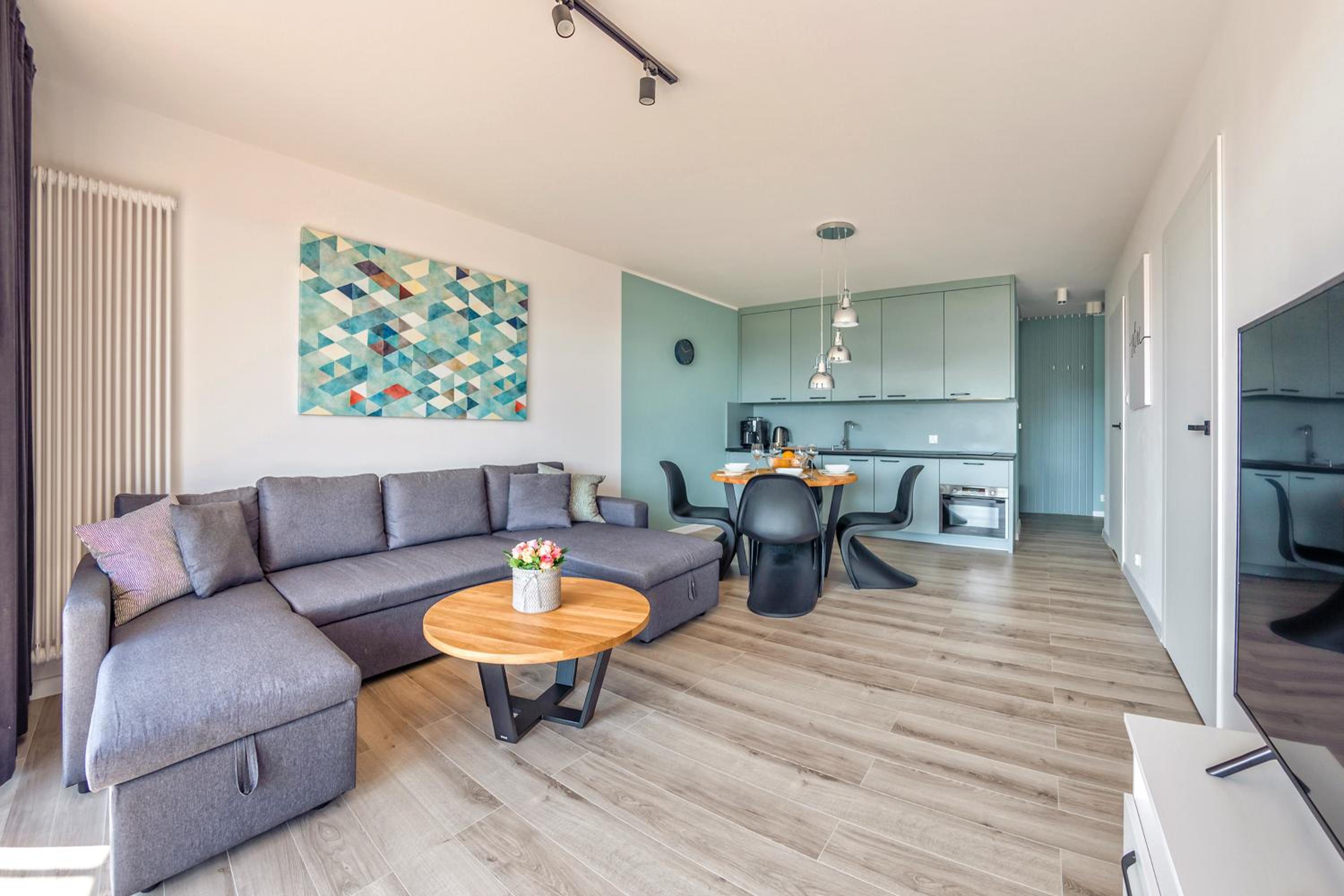 One-Bedroom Apartment