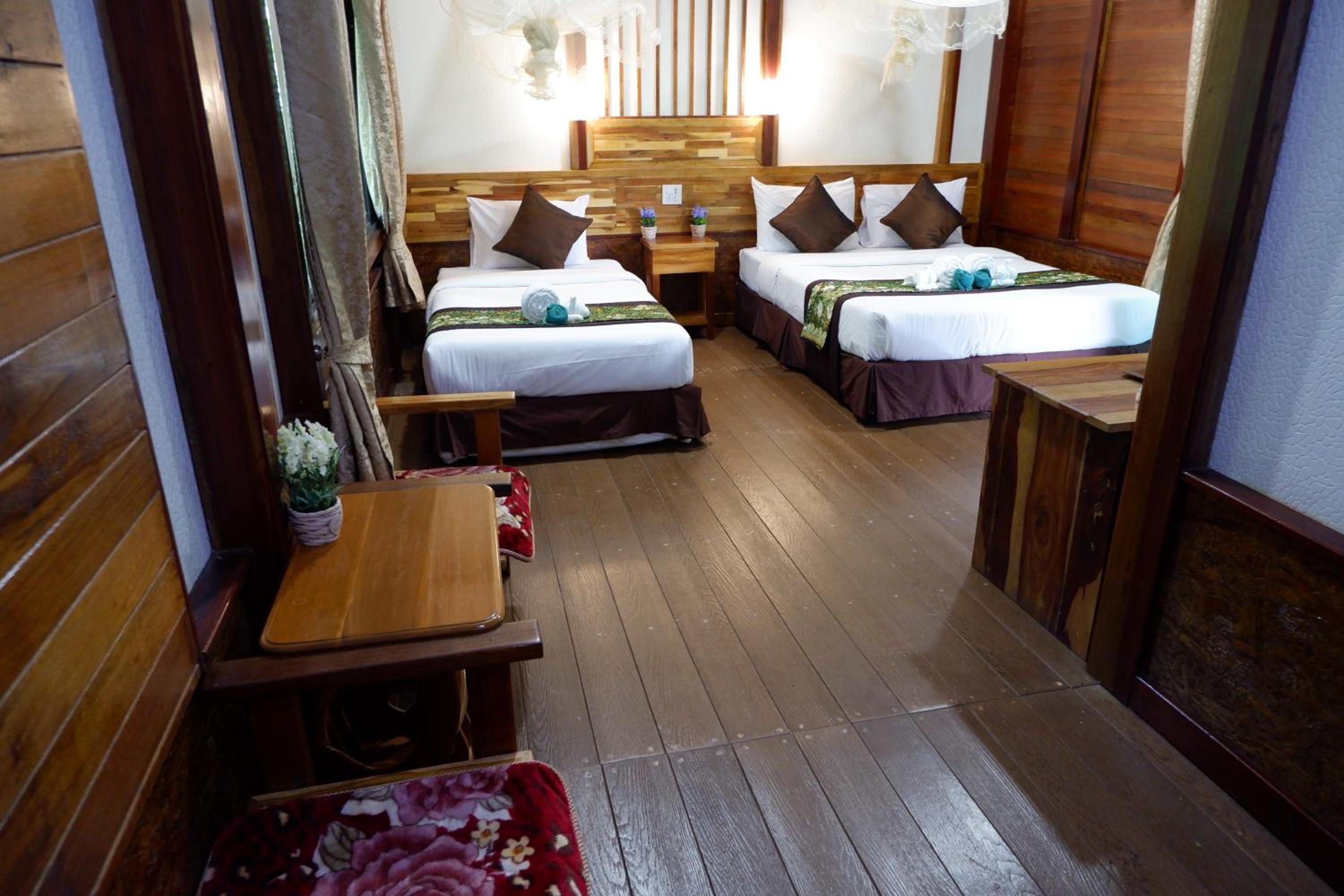 Deluxe Triple Room photo 2