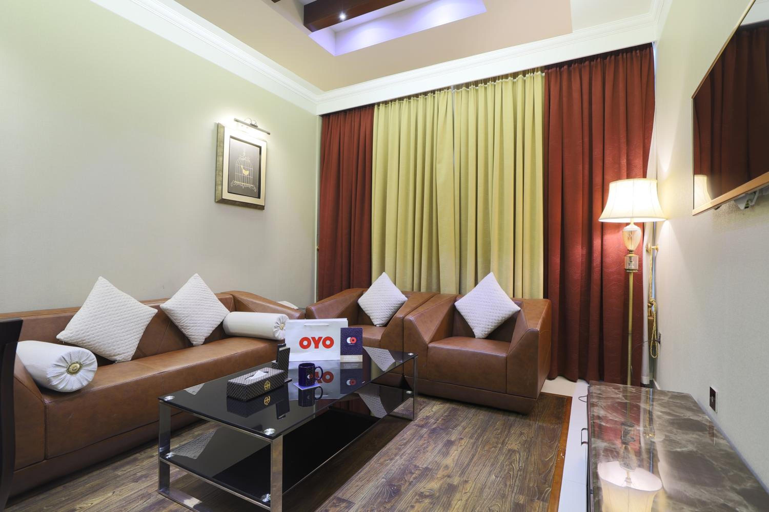 Executive Suite — photo 3