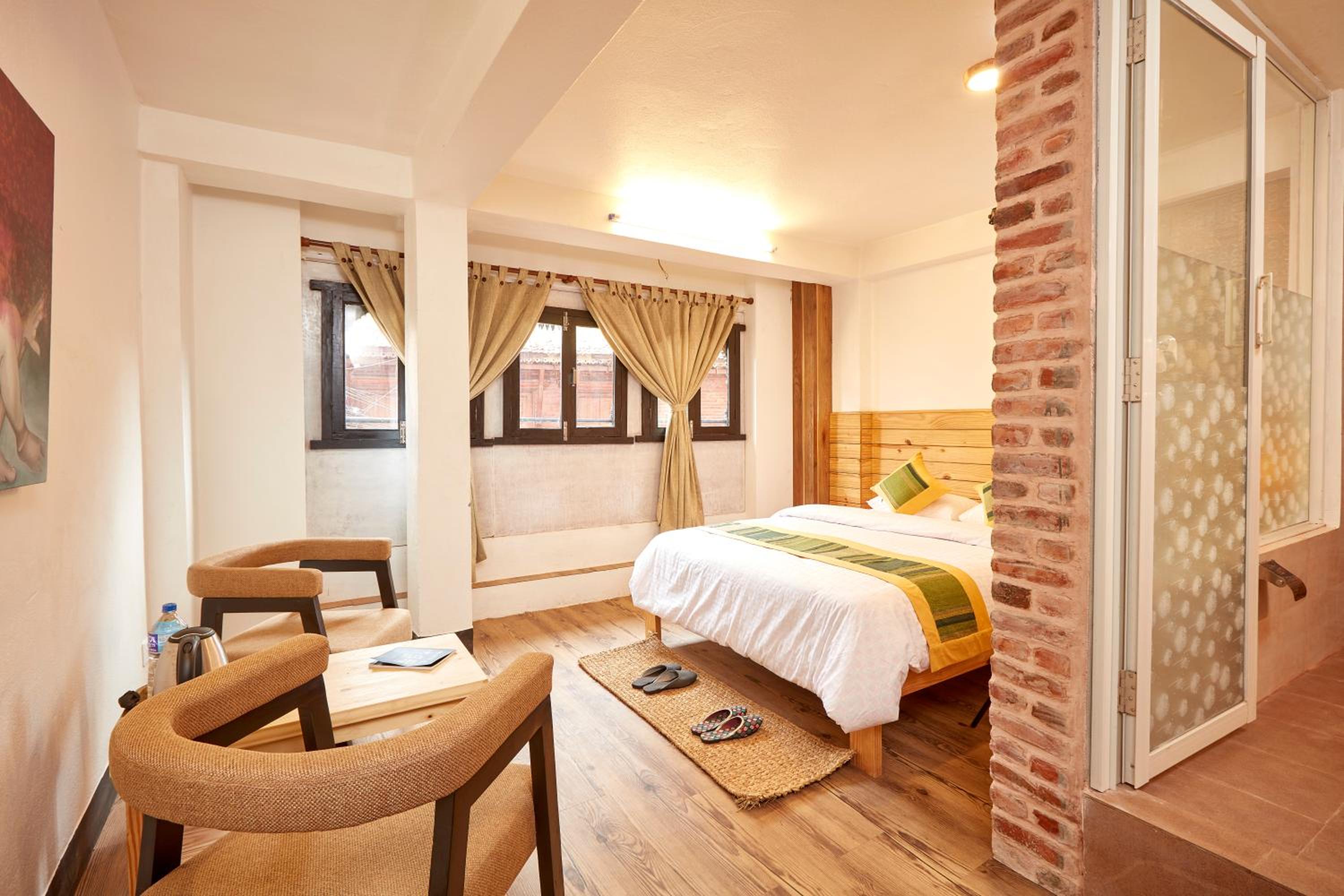 Queen Room