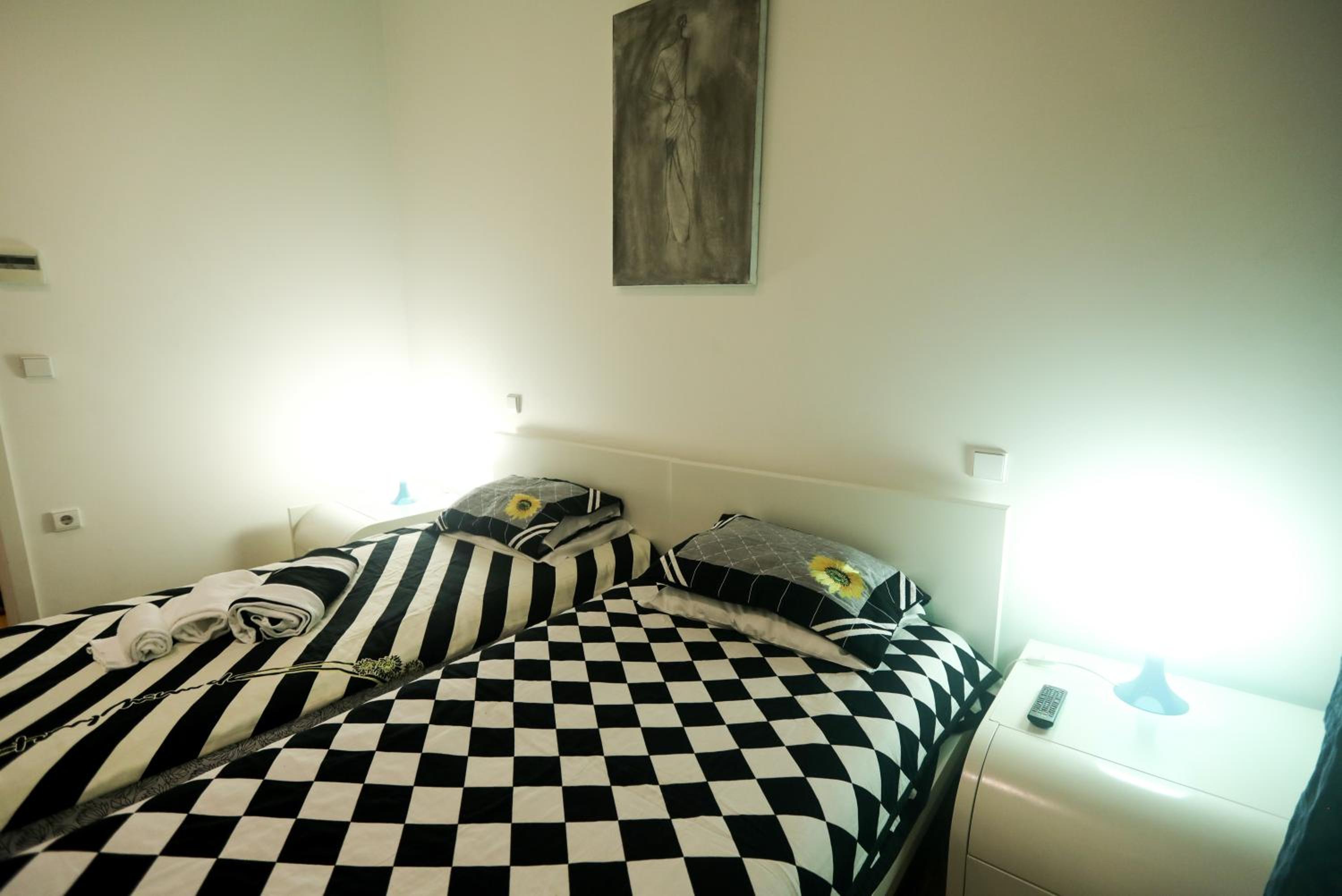 Apartment photo 1