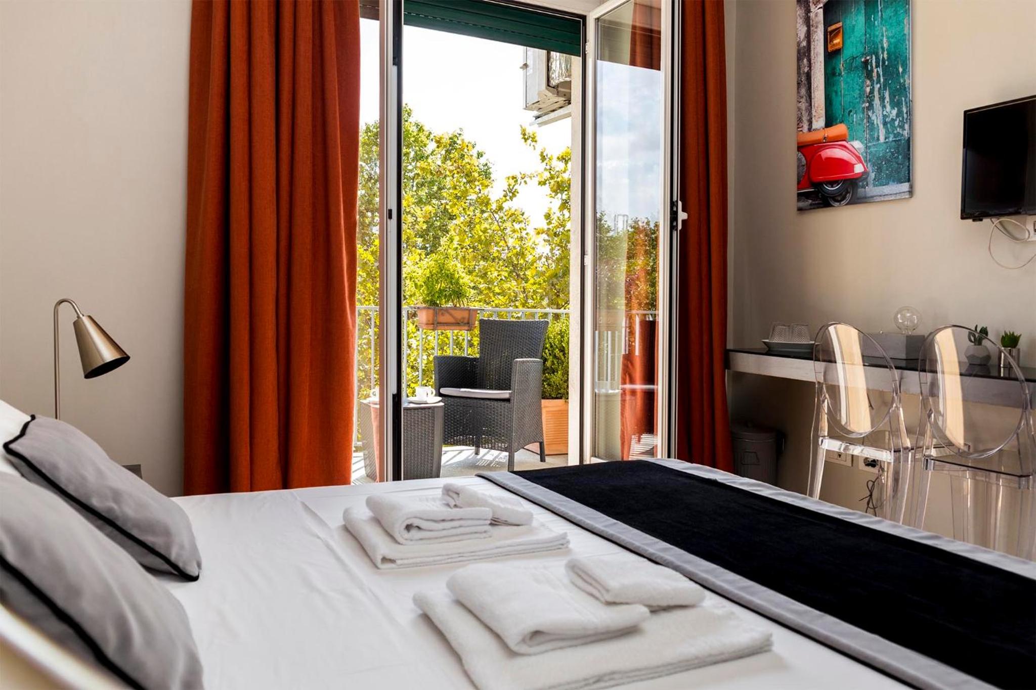 Double Room with Balcony photo 1