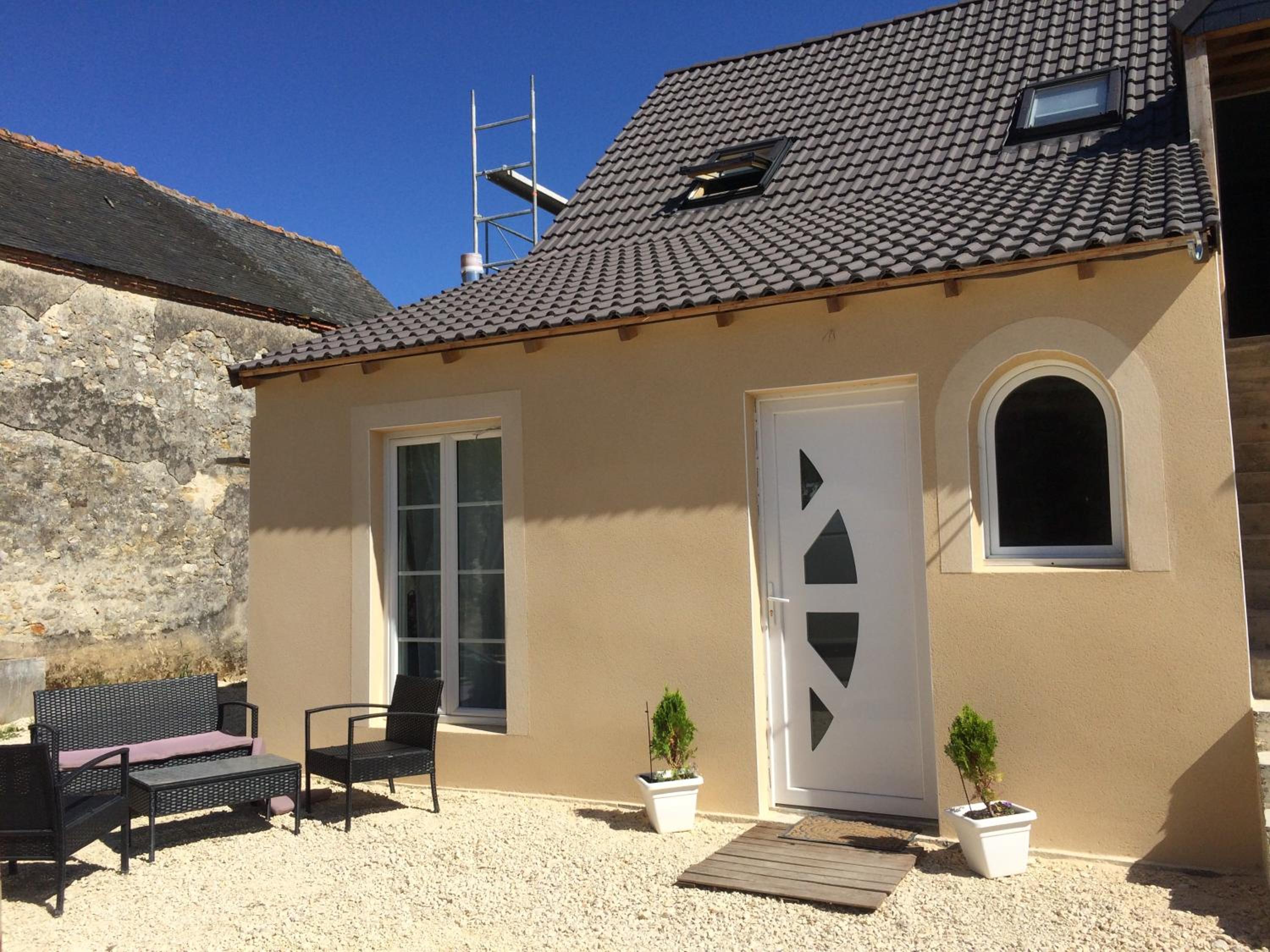 Villa with Garden View - Photo 9