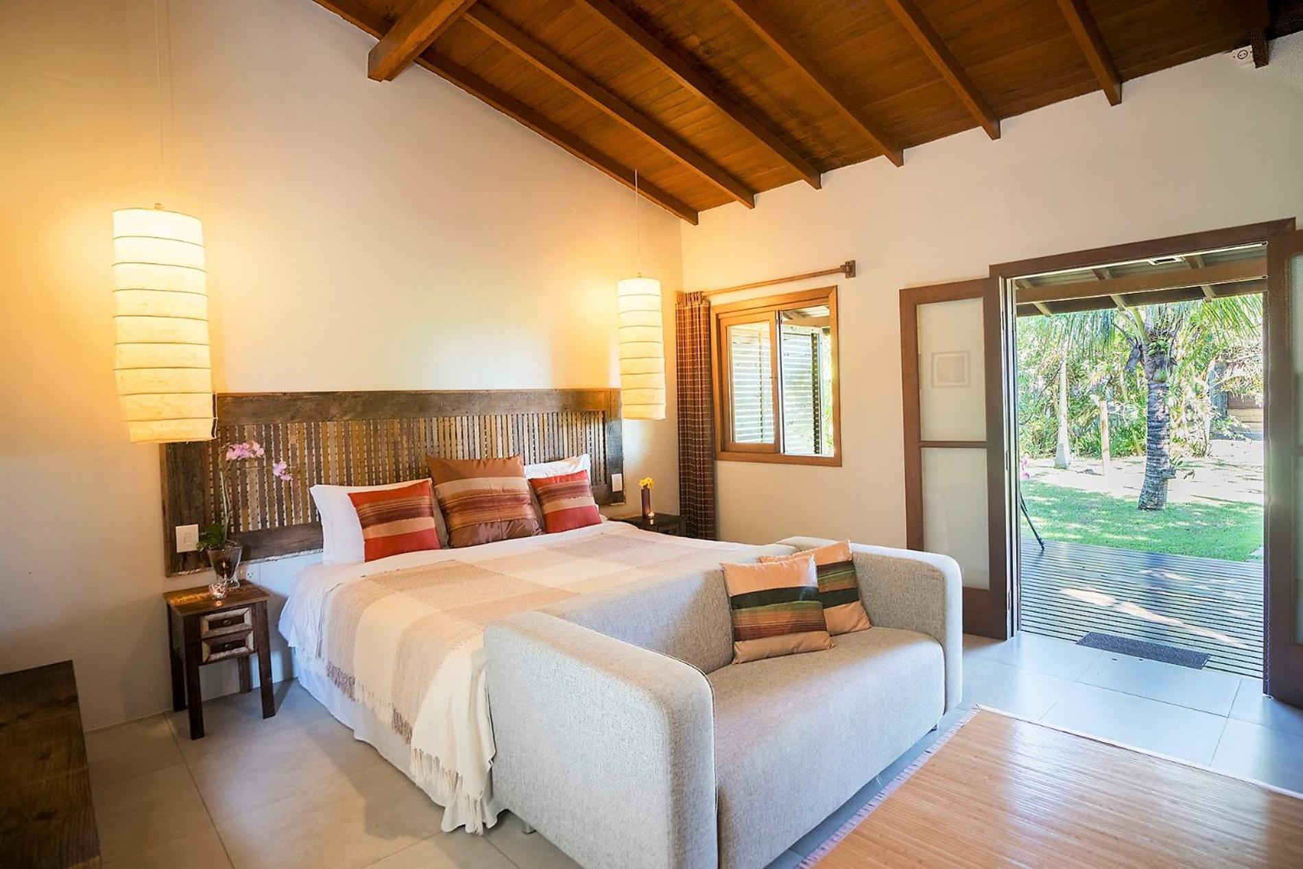 Deluxe Suite with Spa Bath