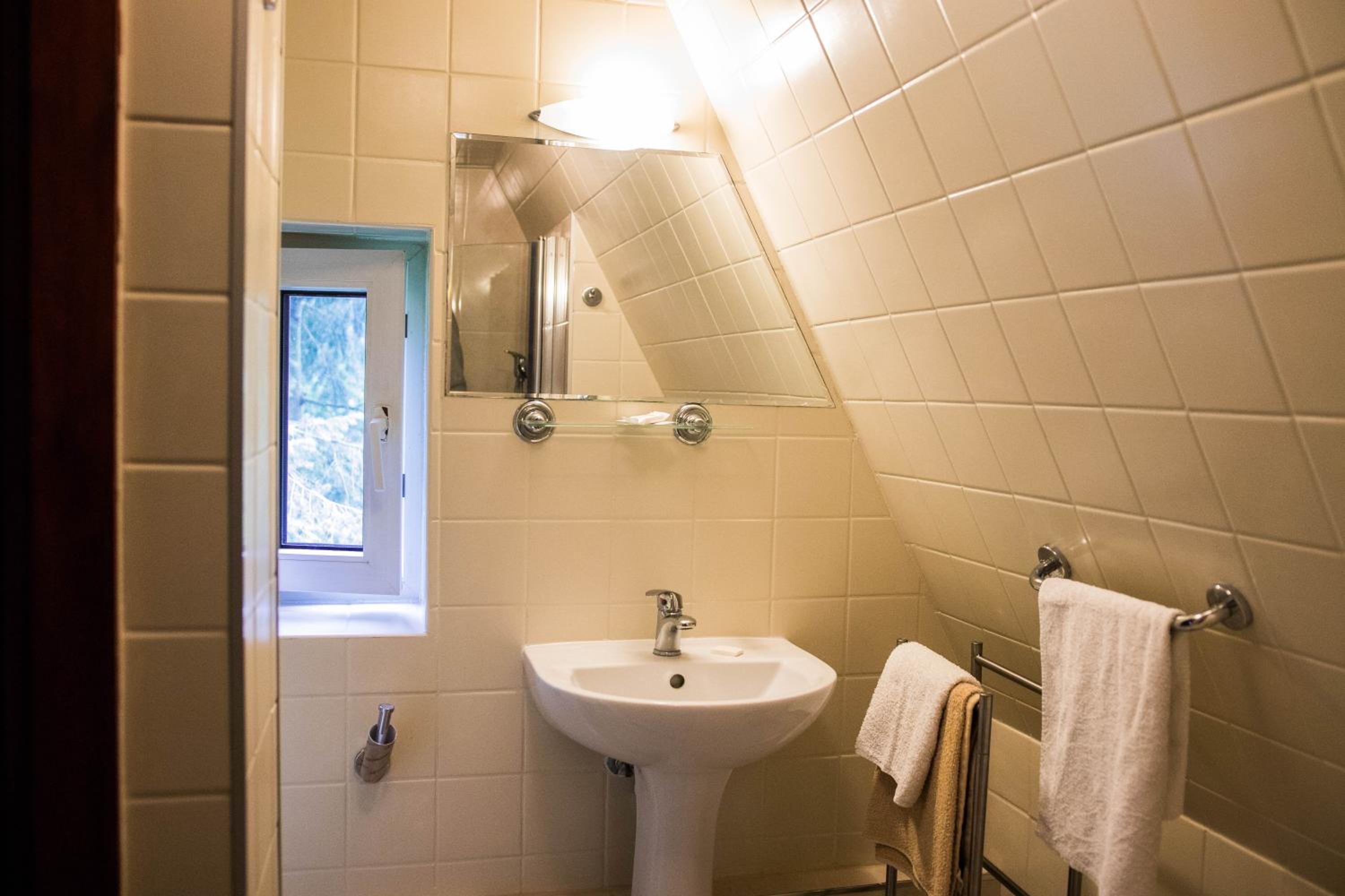 Double Room - Photo 4
