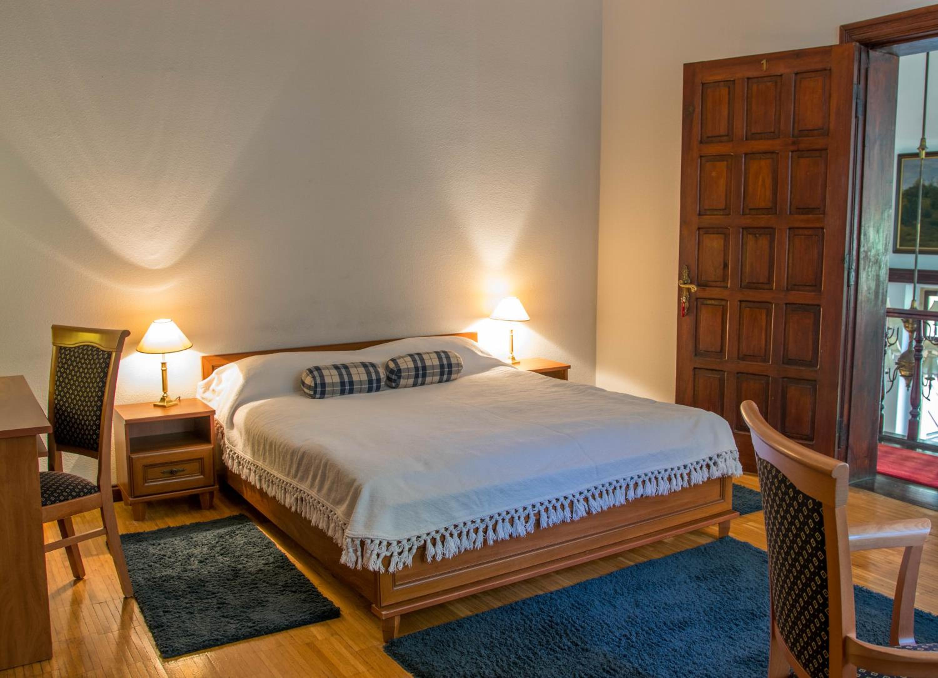Deluxe Double Room - Photo 1