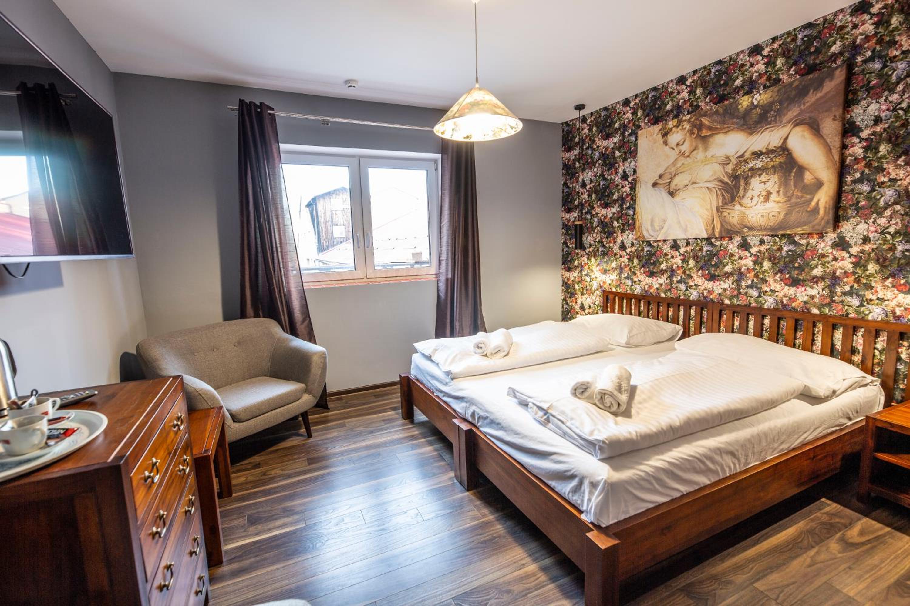 Superior Suite - Photo 1