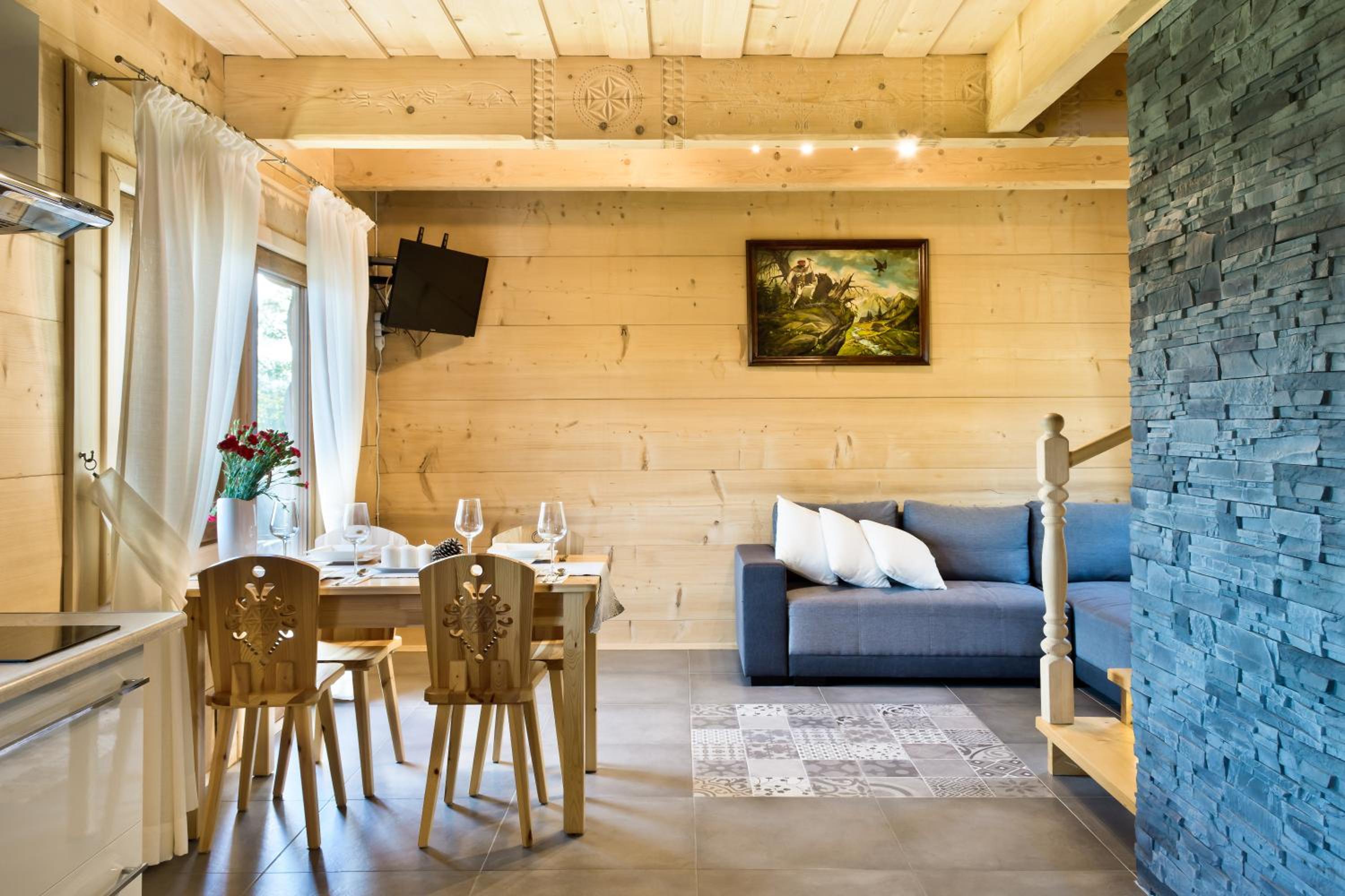 Two-Bedroom Chalet photo 2