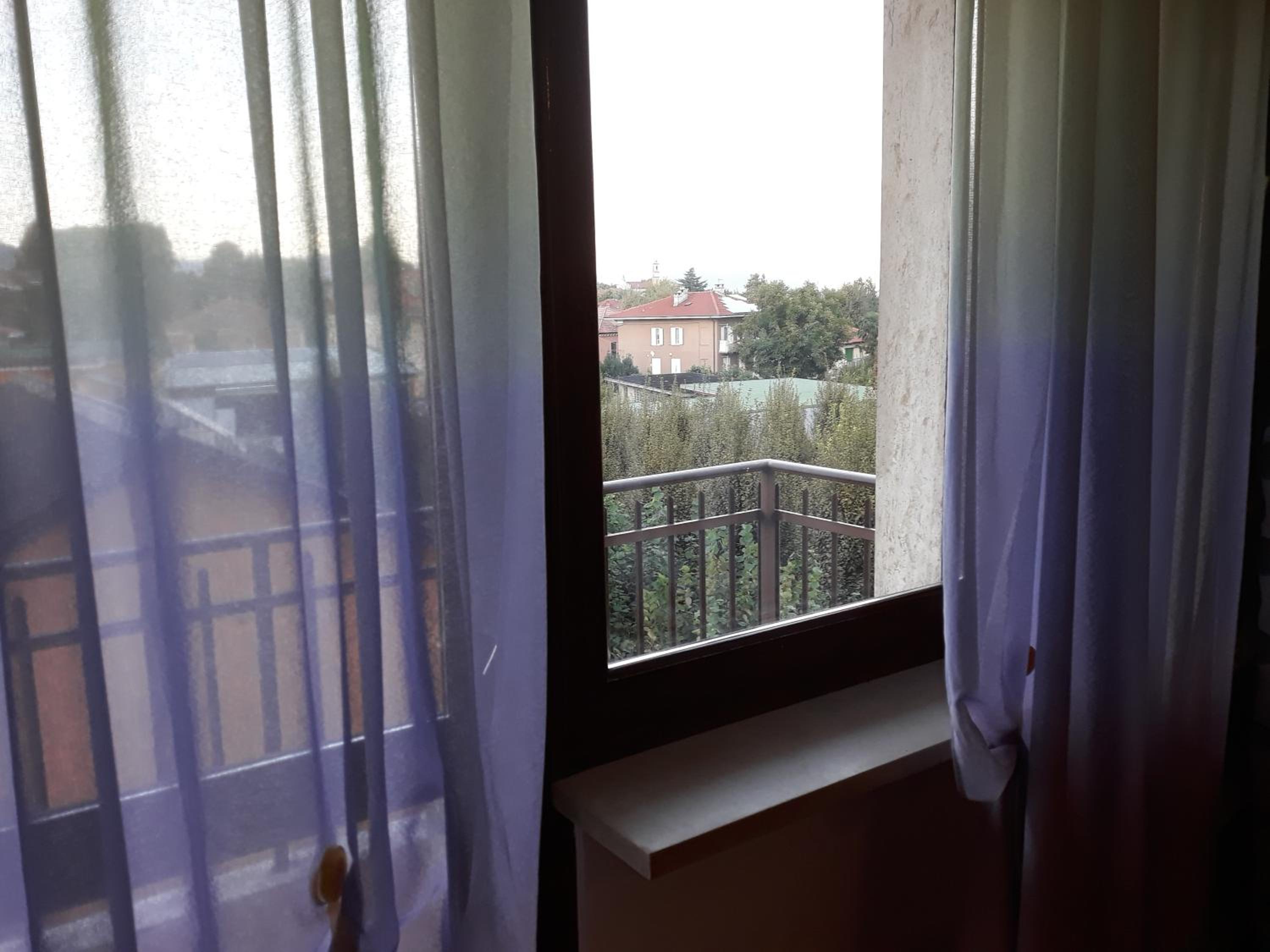 Two-Bedroom Apartment - Photo 13