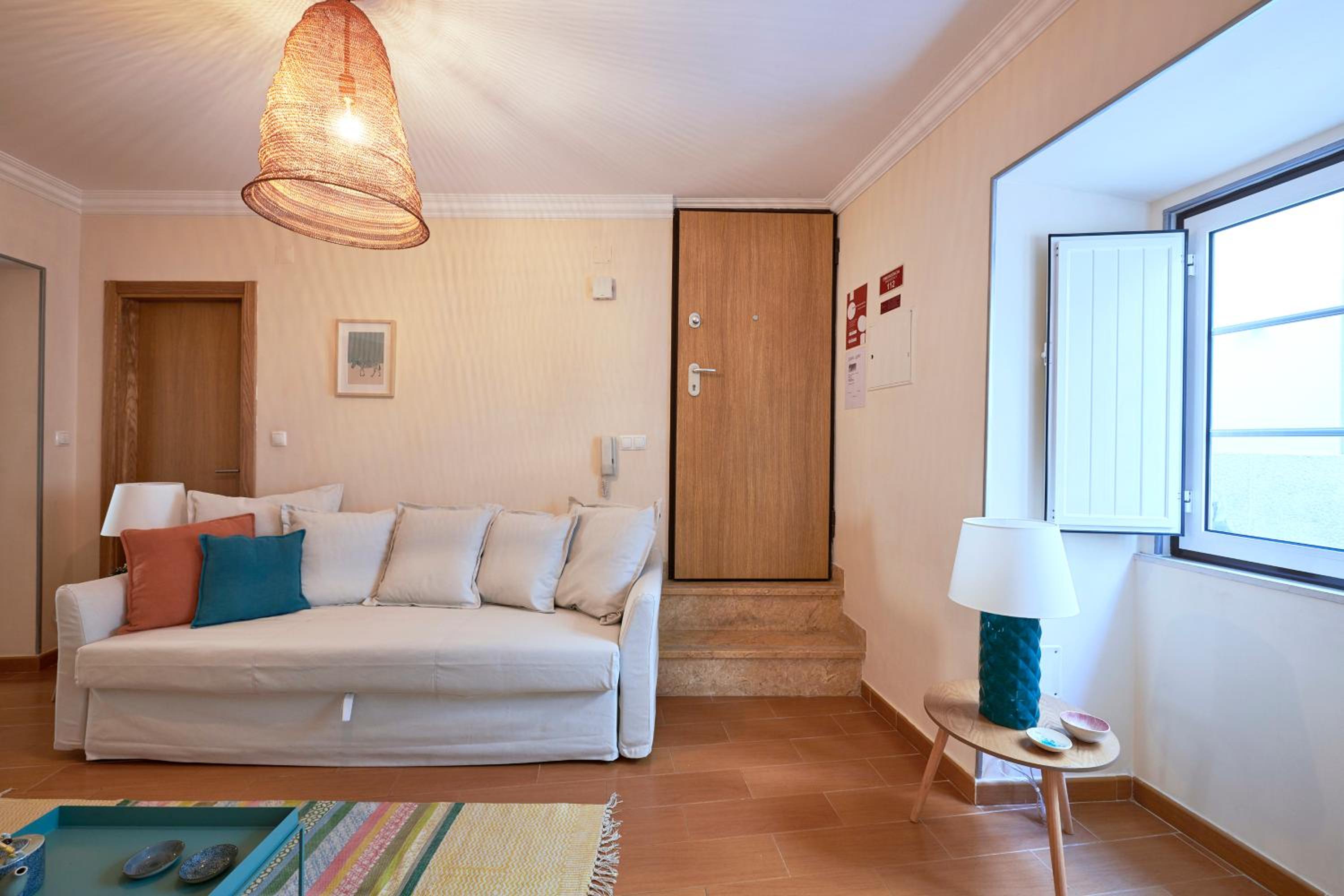 Two-Bedroom Apartment - Photo 8