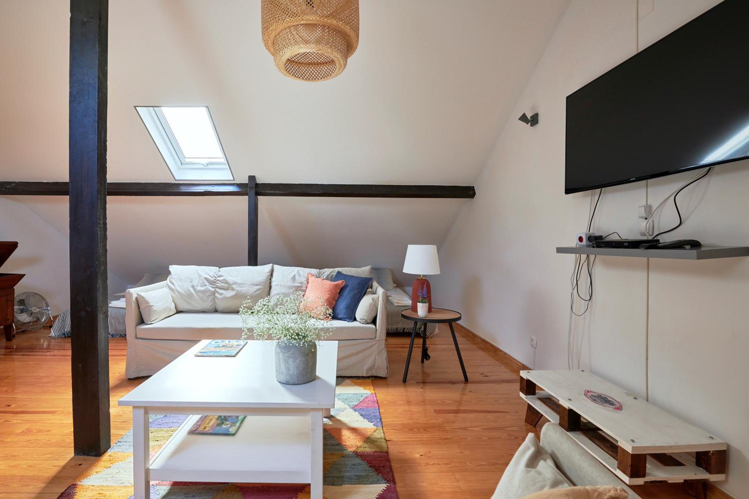 Three-Bedroom Apartment - Photo 13