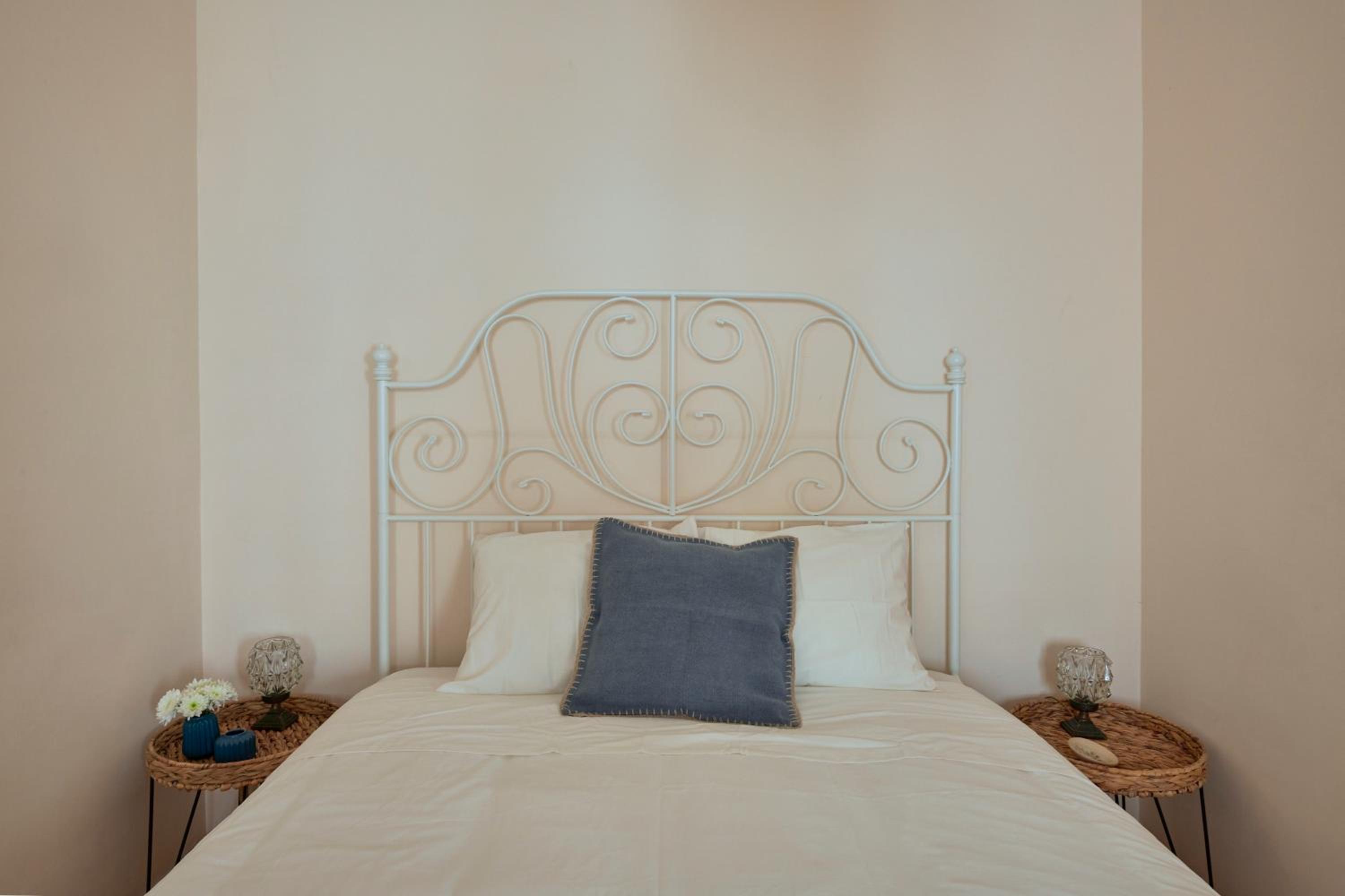 Three-Bedroom Apartment - Photo 14