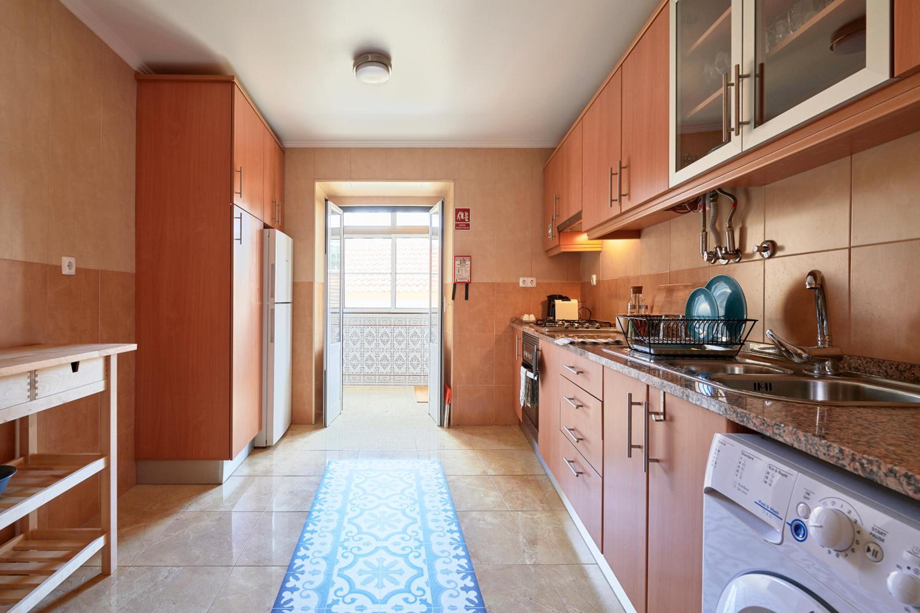Three-Bedroom Apartment - Photo 30