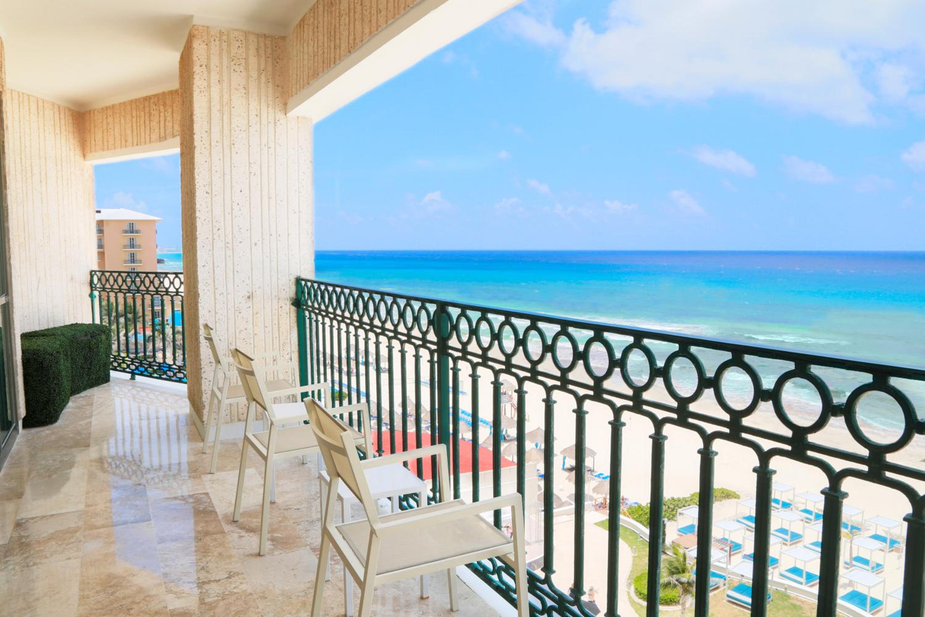 Balcony Deluxe Room