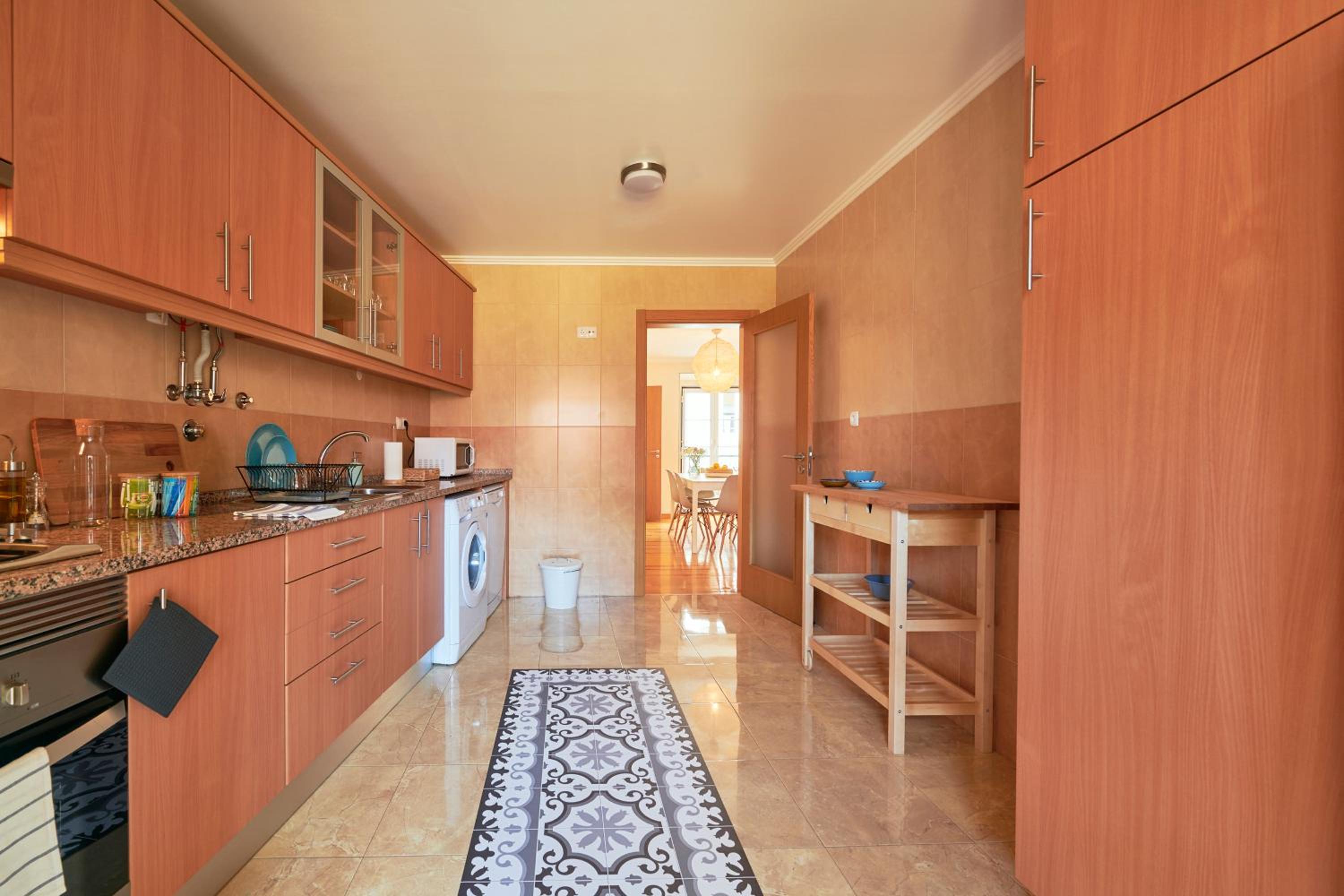 Three-Bedroom Apartment - Photo 75