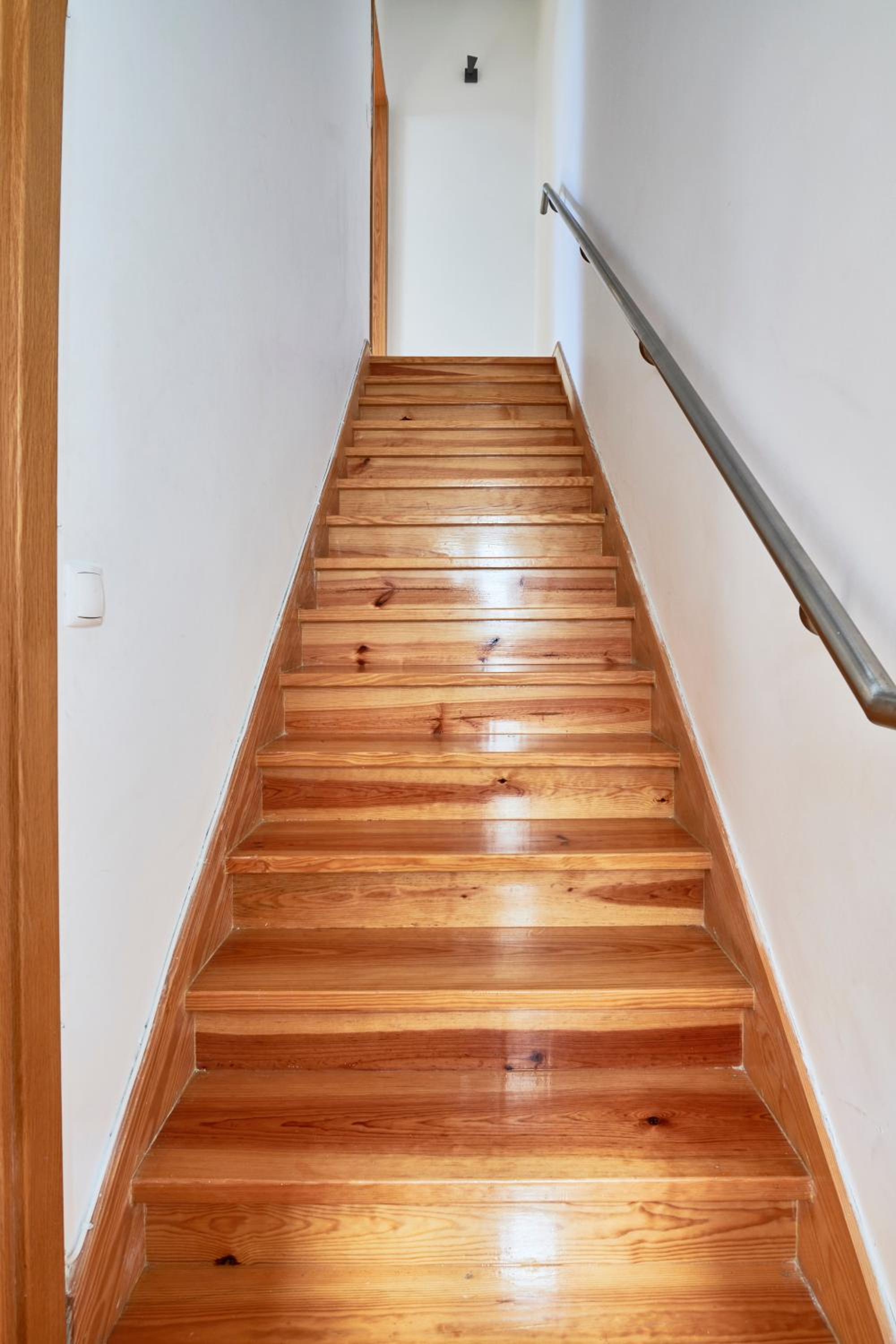 Three-Bedroom Apartment - Photo 93
