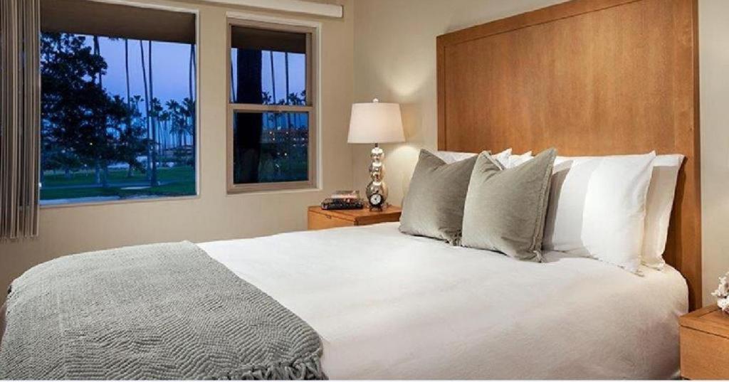 One-Bedroom Suite photo 2