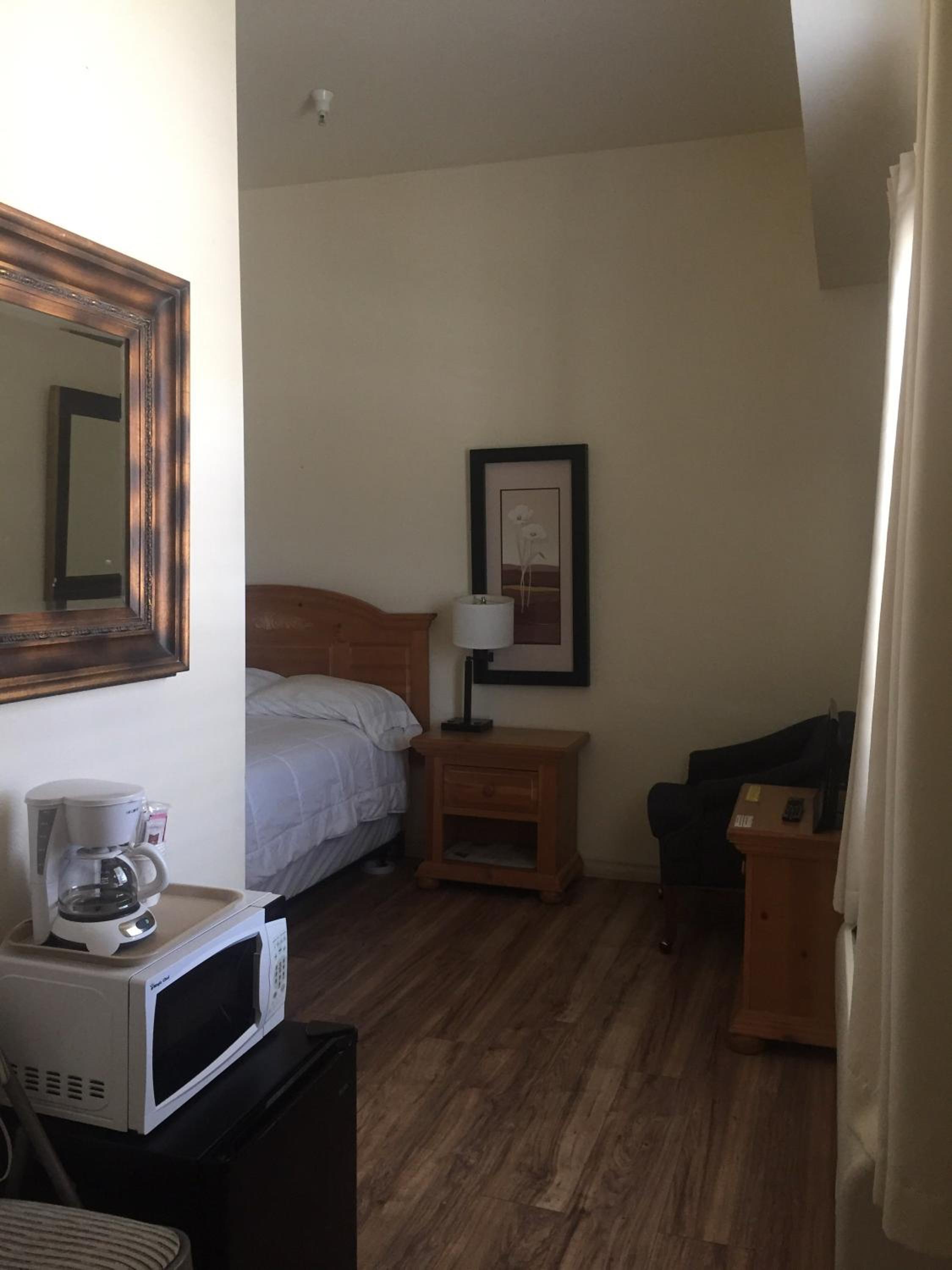 Standard  Room - Disability Access - Photo 4
