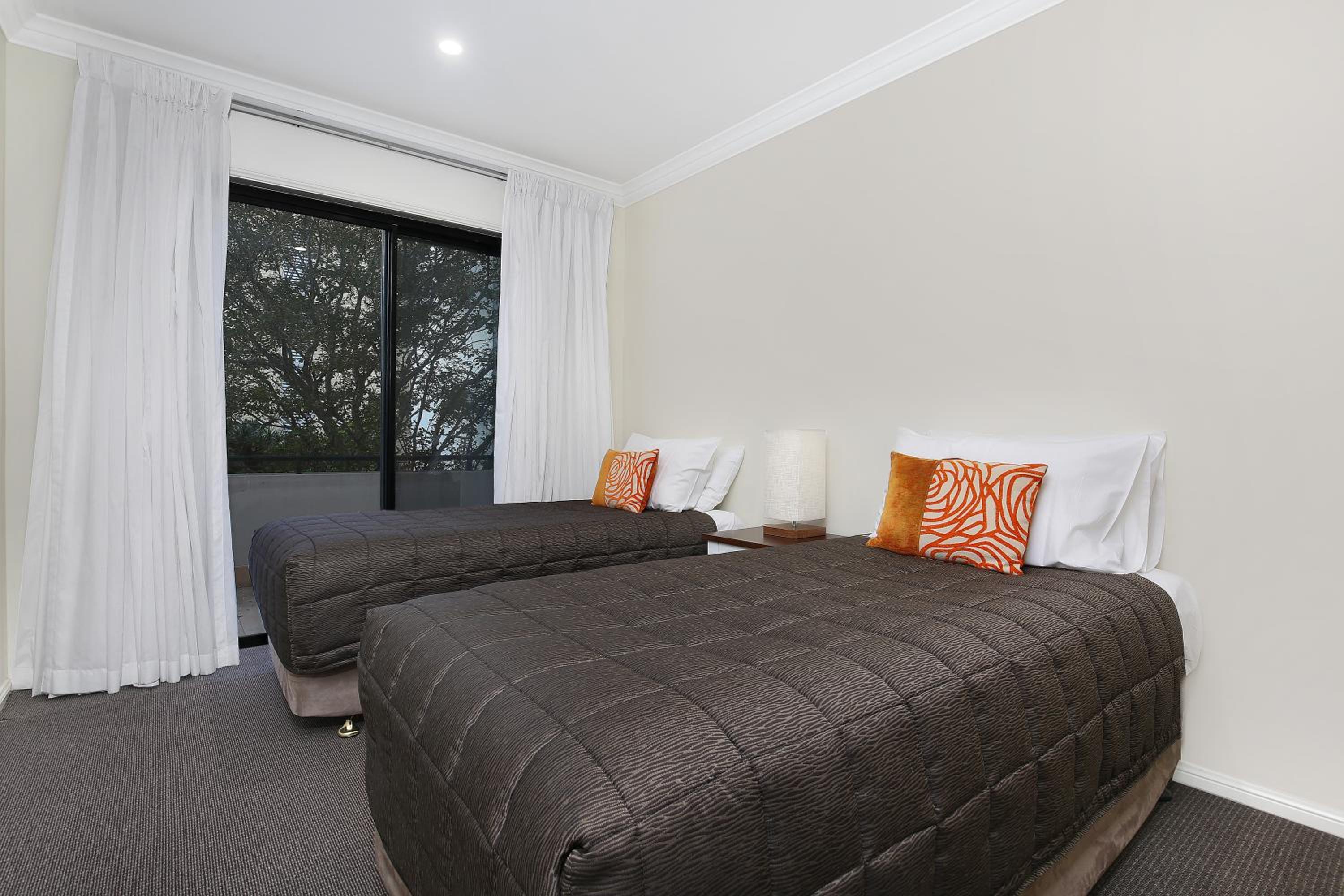 Two-Bedroom Apartment thumbnail 5