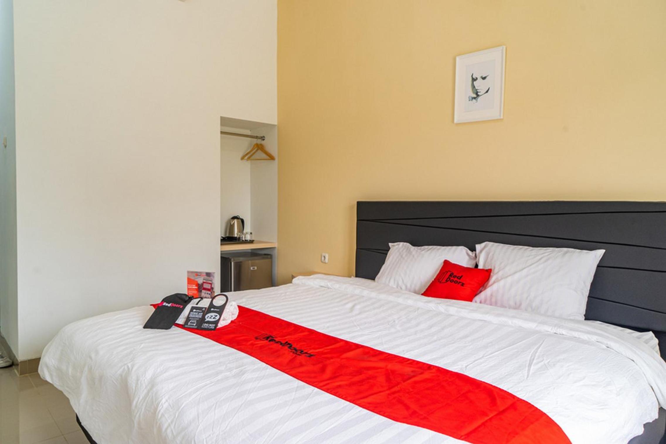 Double Room - Photo 5