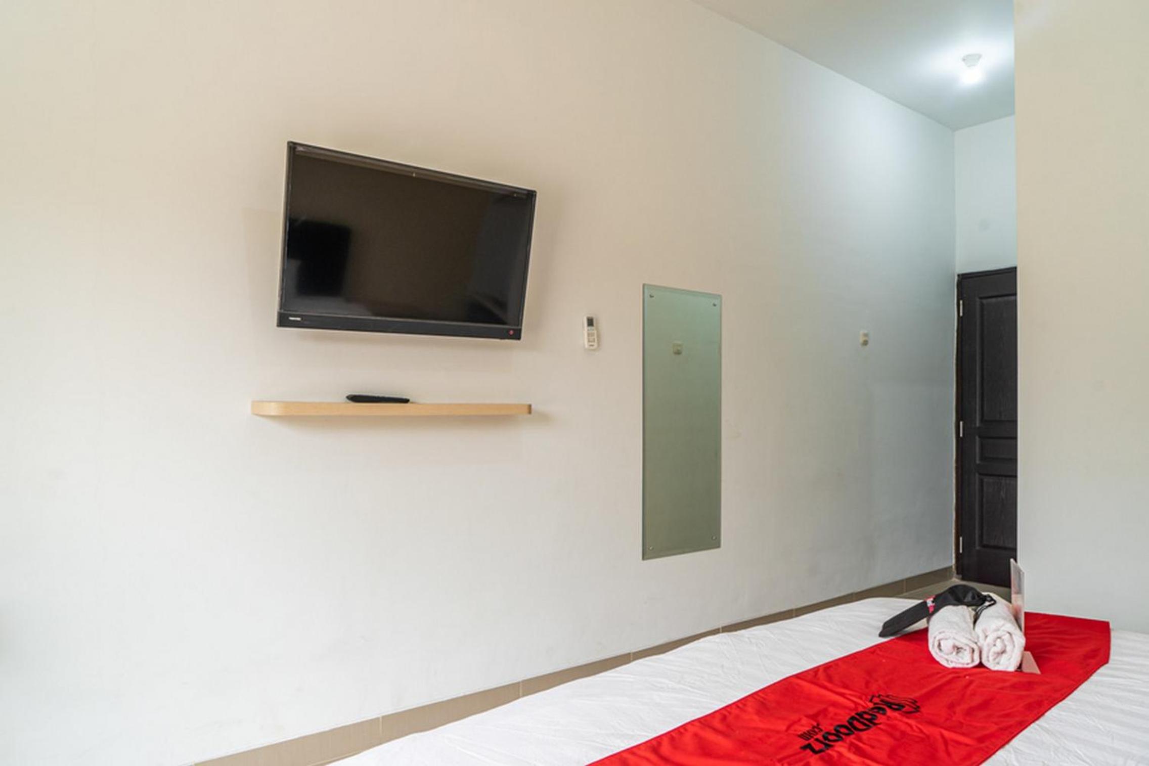 Double Room - Photo 4