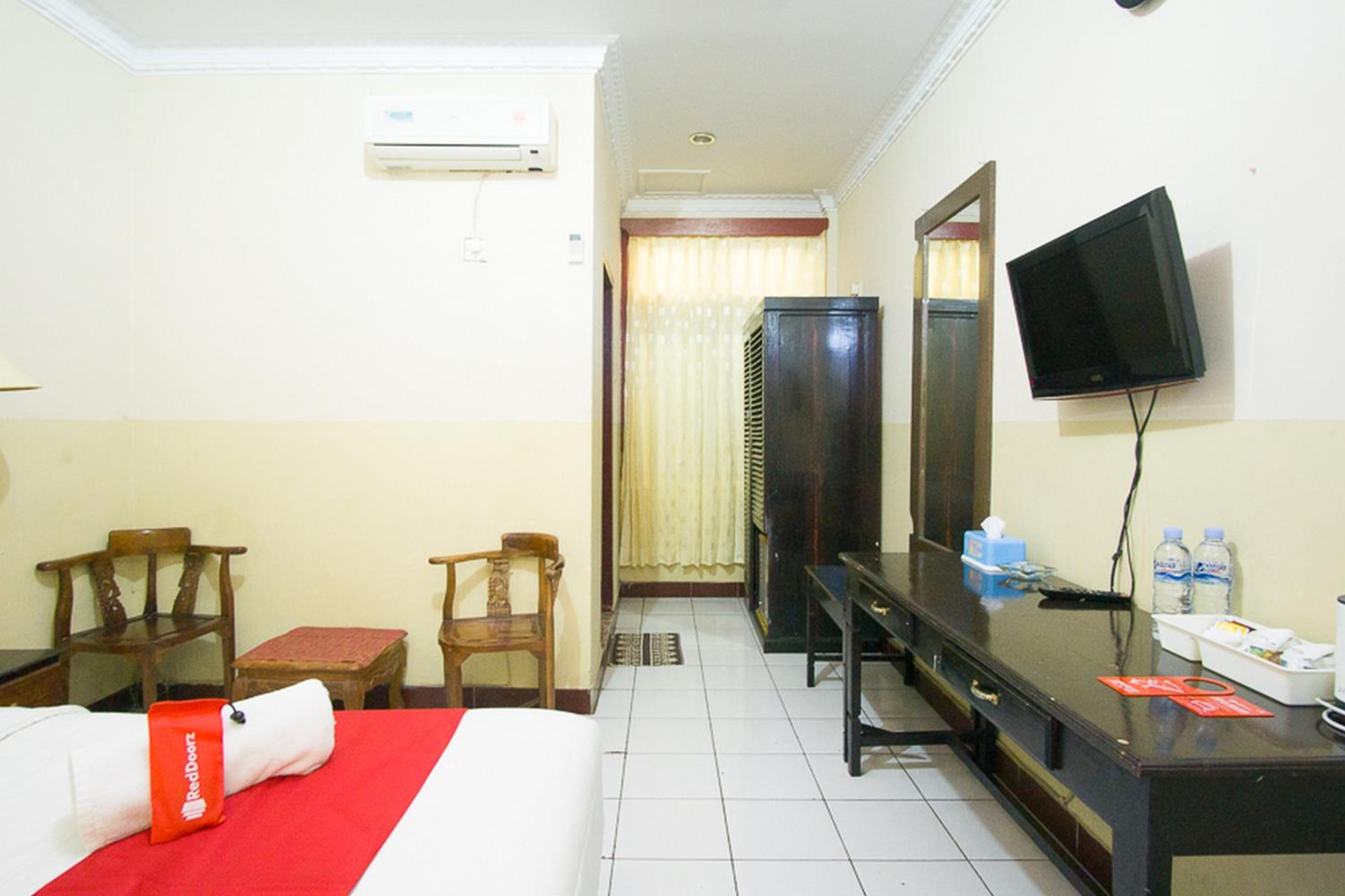 Double Room - Photo 5