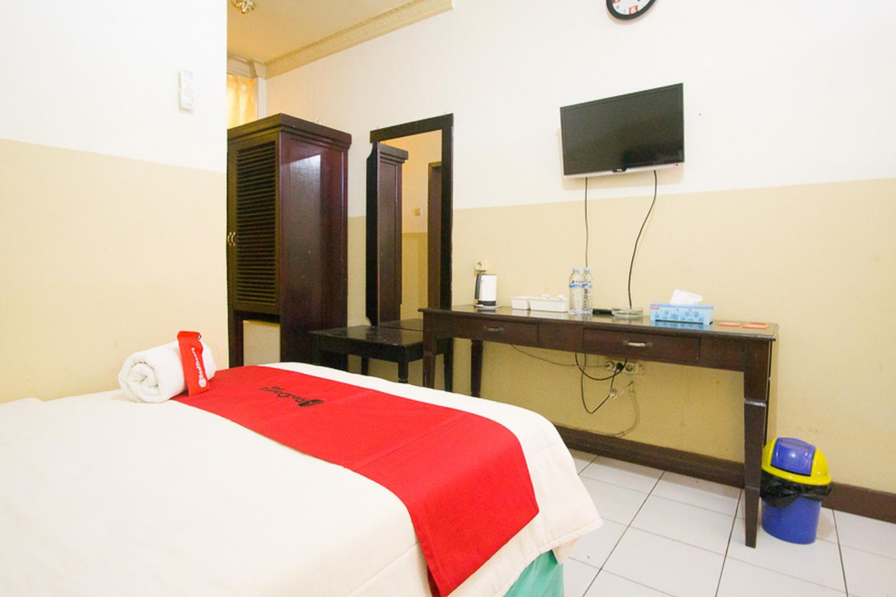 Twin Room - Photo 6