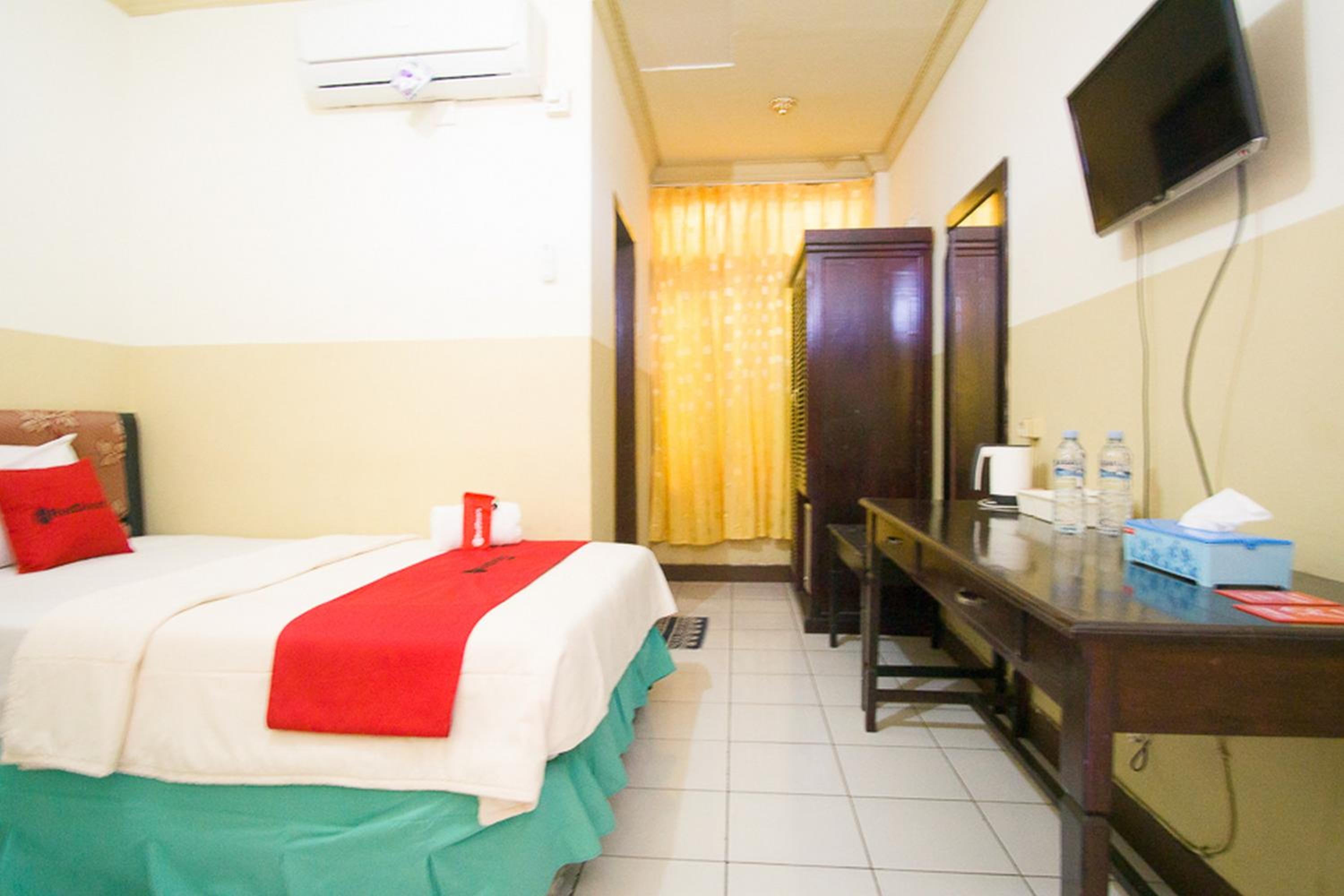 Twin Room - Photo 10