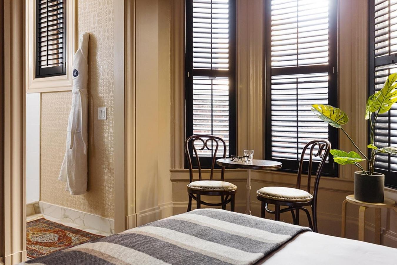 Superior Suite - Photo 1