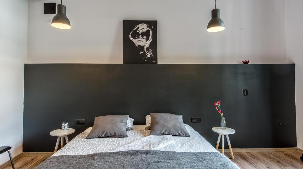 Apartment photo 2